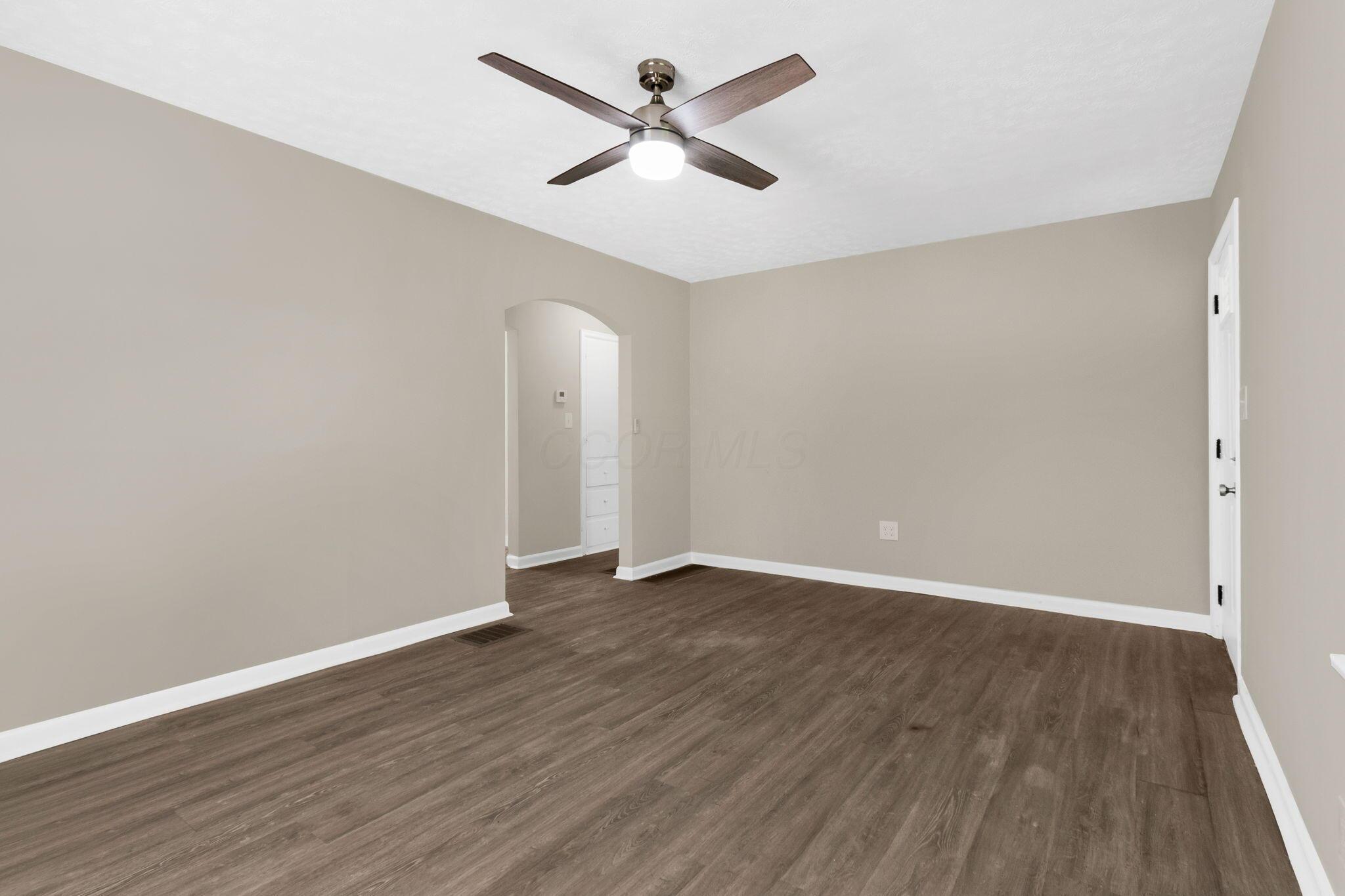 1059 Lawrence Drive Property Photo 14