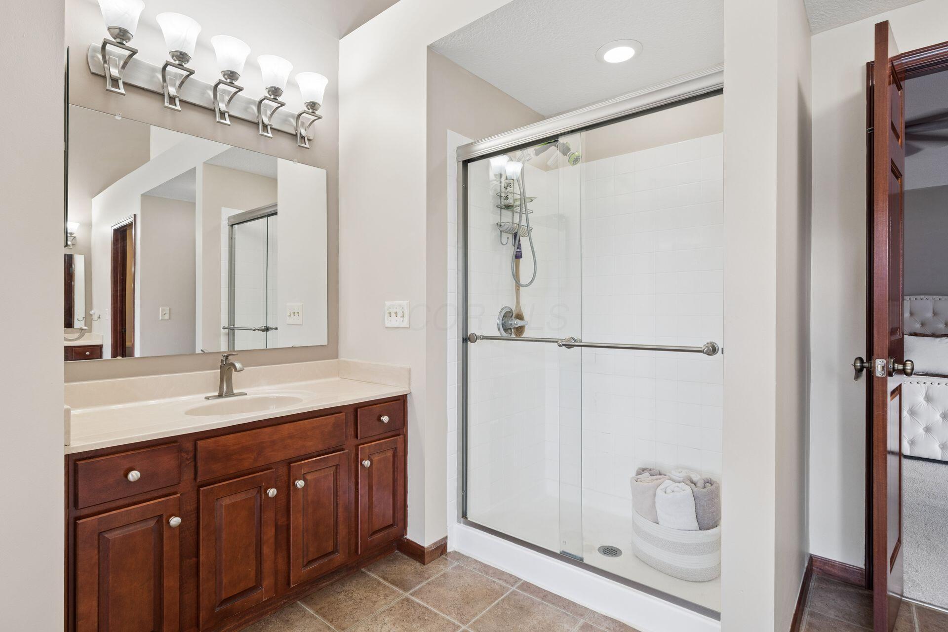 7809 Shady Maple Drive Property Photo 25