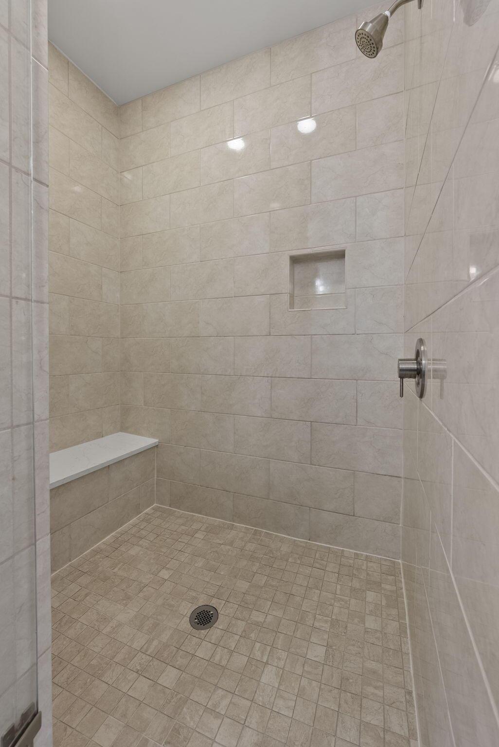1073 Harrison Park Place Property Photo 23