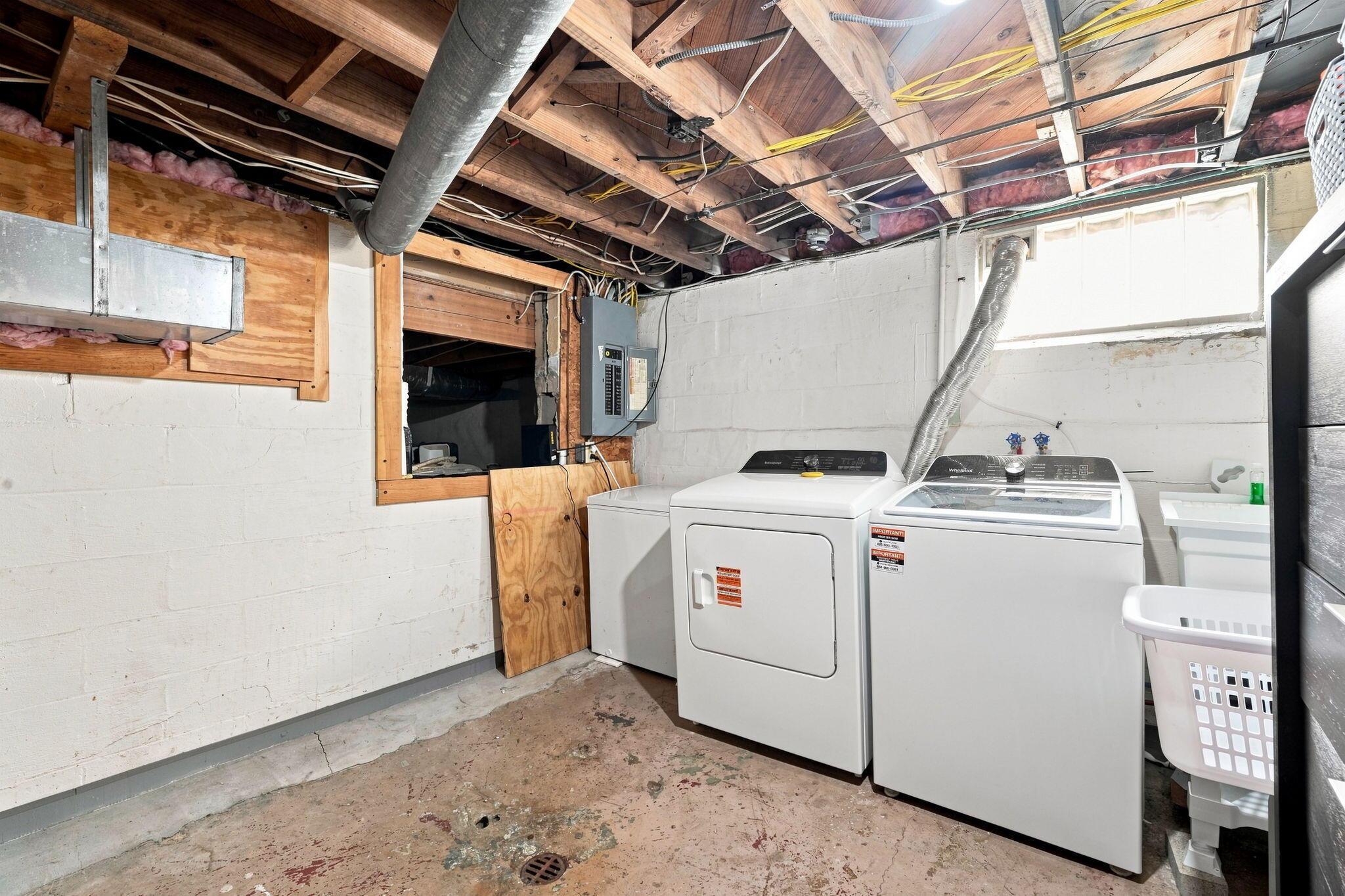 557 Fallis Road Property Photo 37