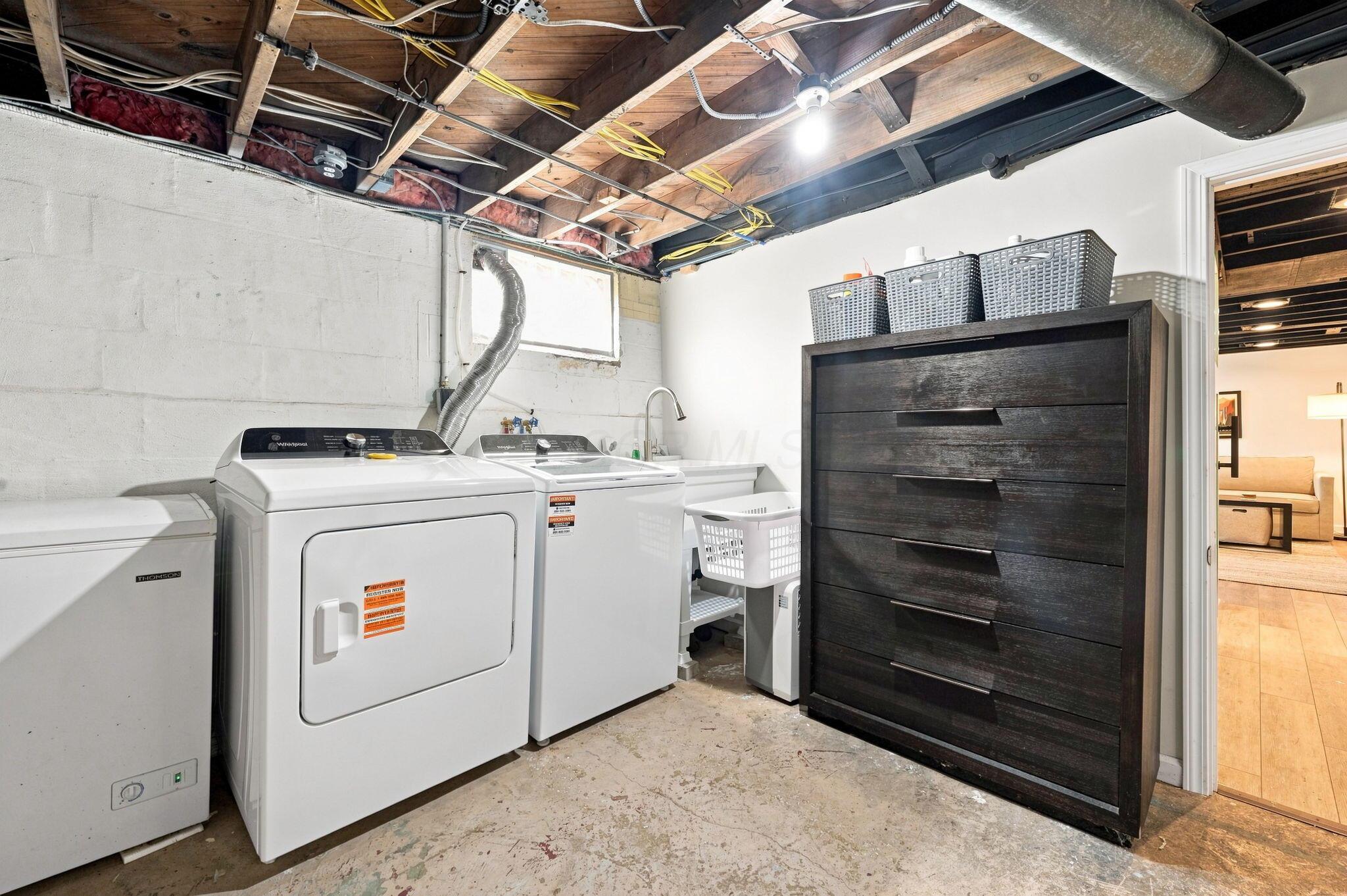 557 Fallis Road Property Photo 38