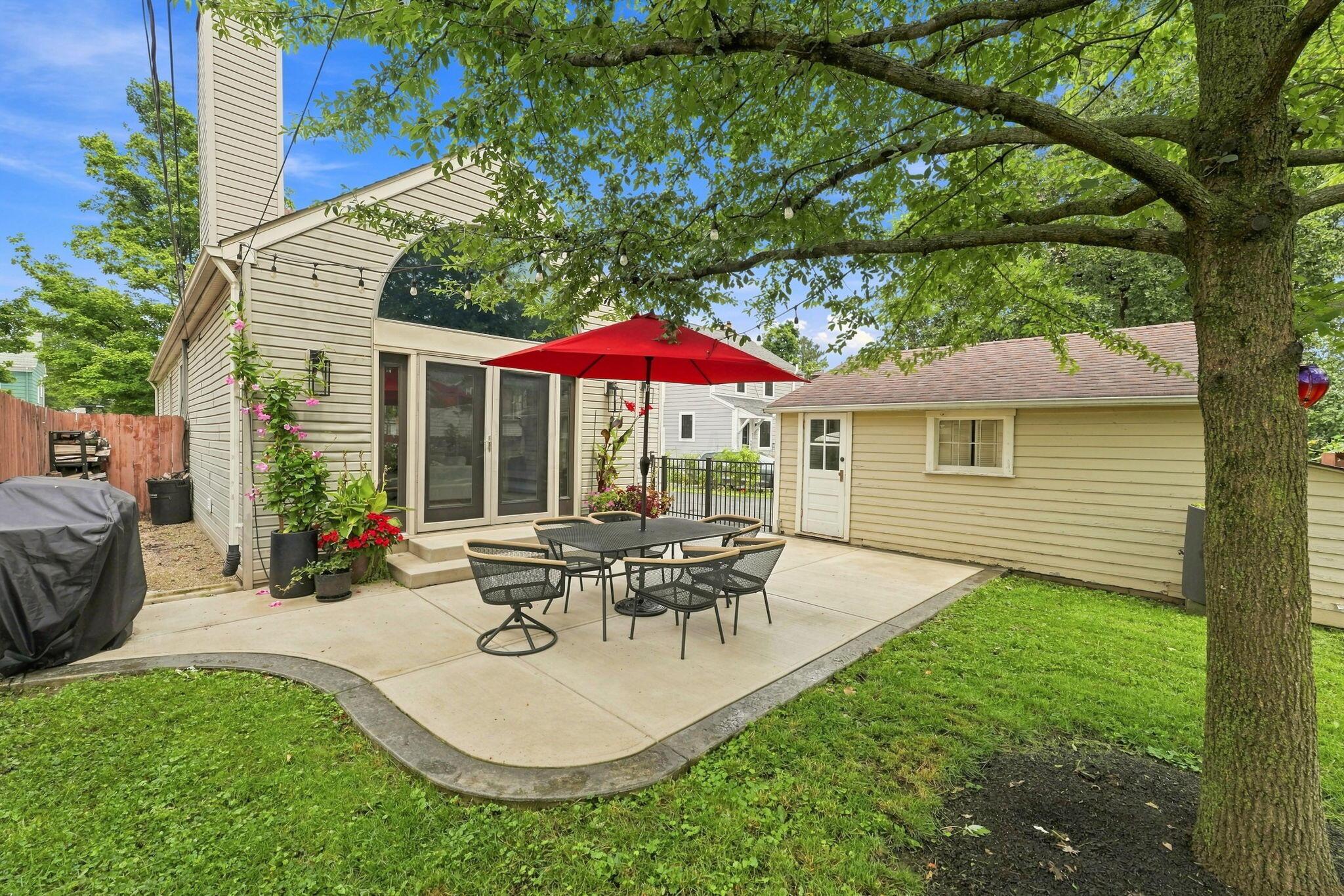 557 Fallis Road Property Photo 44