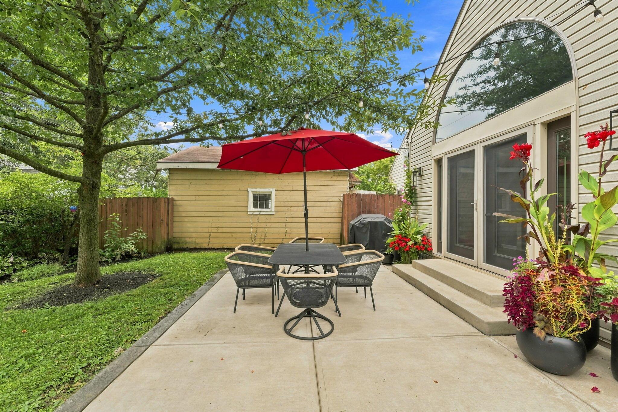 557 Fallis Road Property Photo 47