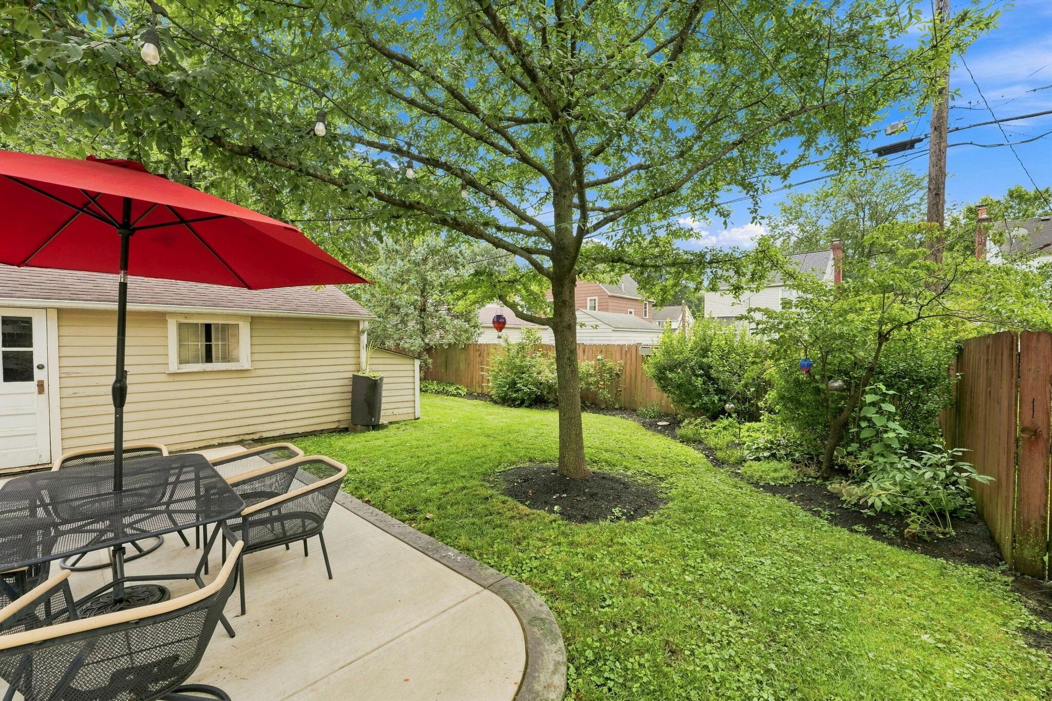 557 Fallis Road Property Photo 48
