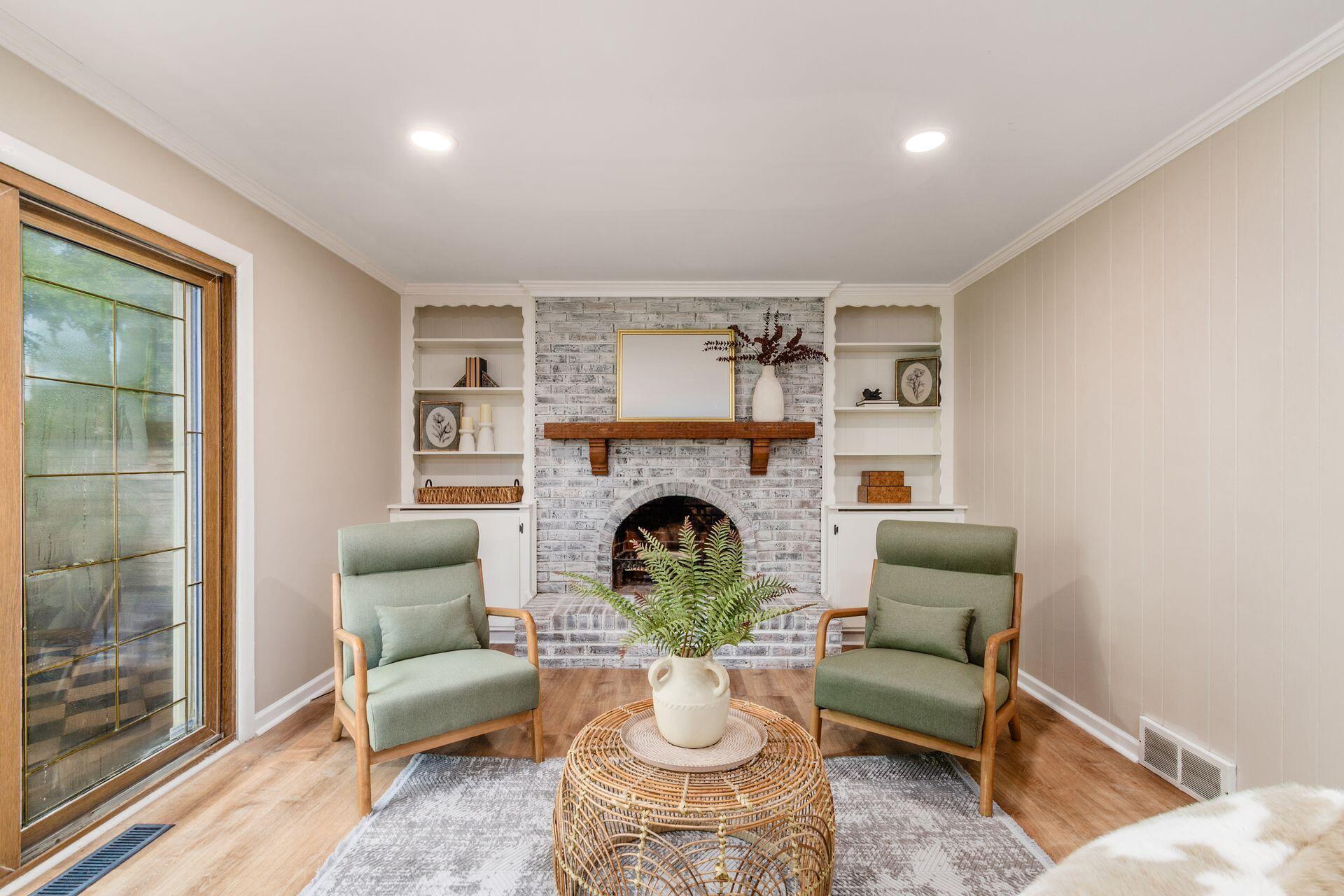 3967 Reed Road Property Photo 14