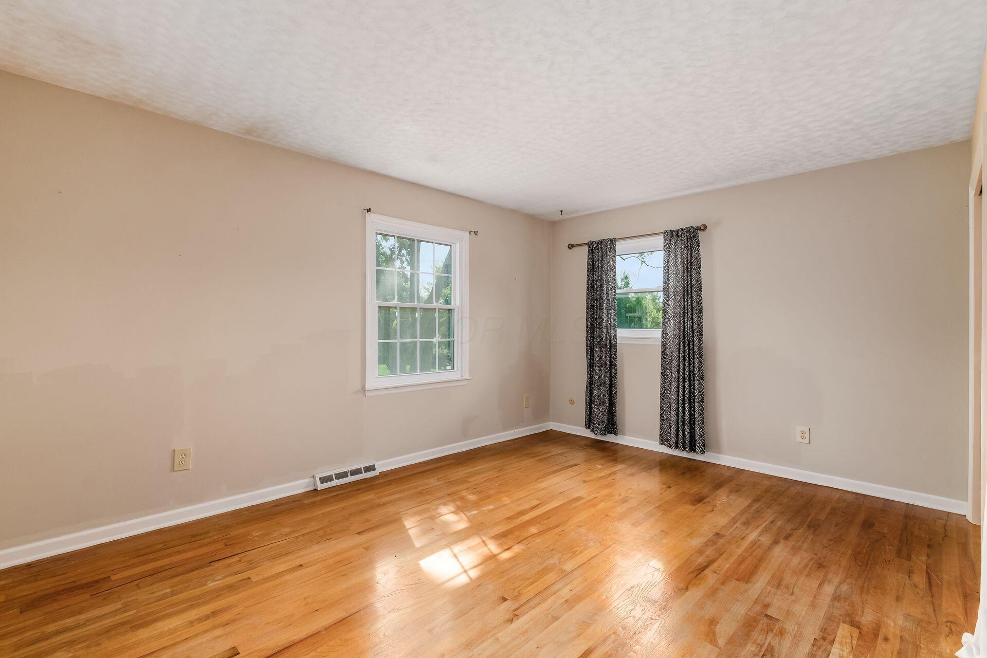 3967 Reed Road Property Photo 26