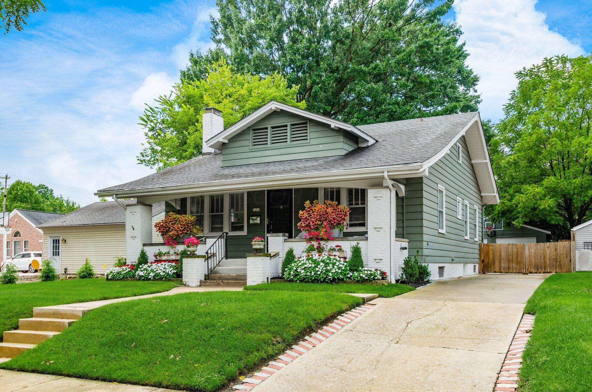 1251 Ashland Avenue Property Photo 4