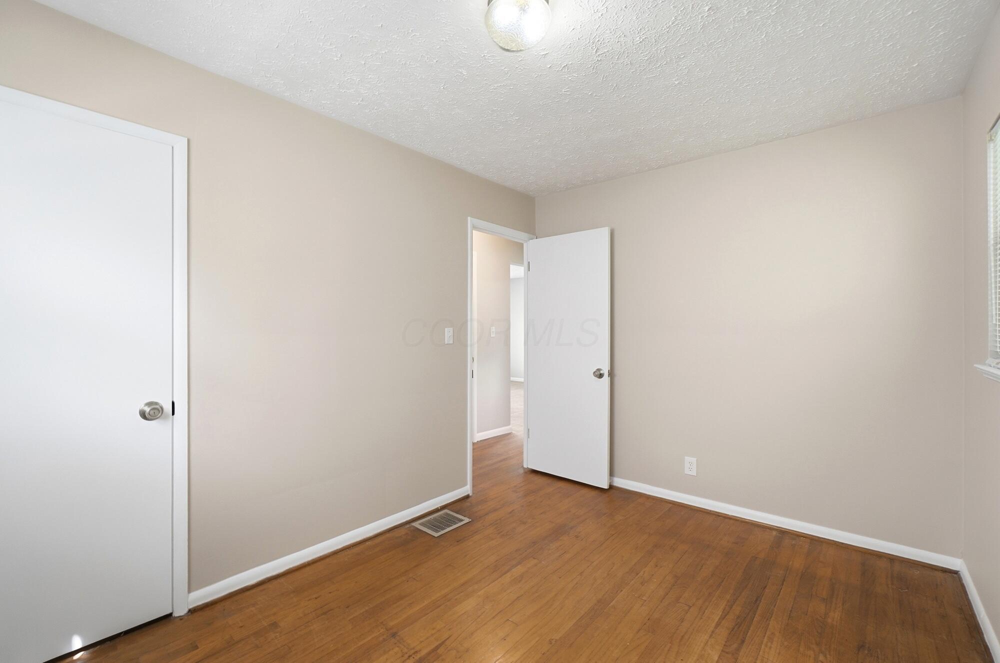 2189 Safford Avenue Property Photo 16