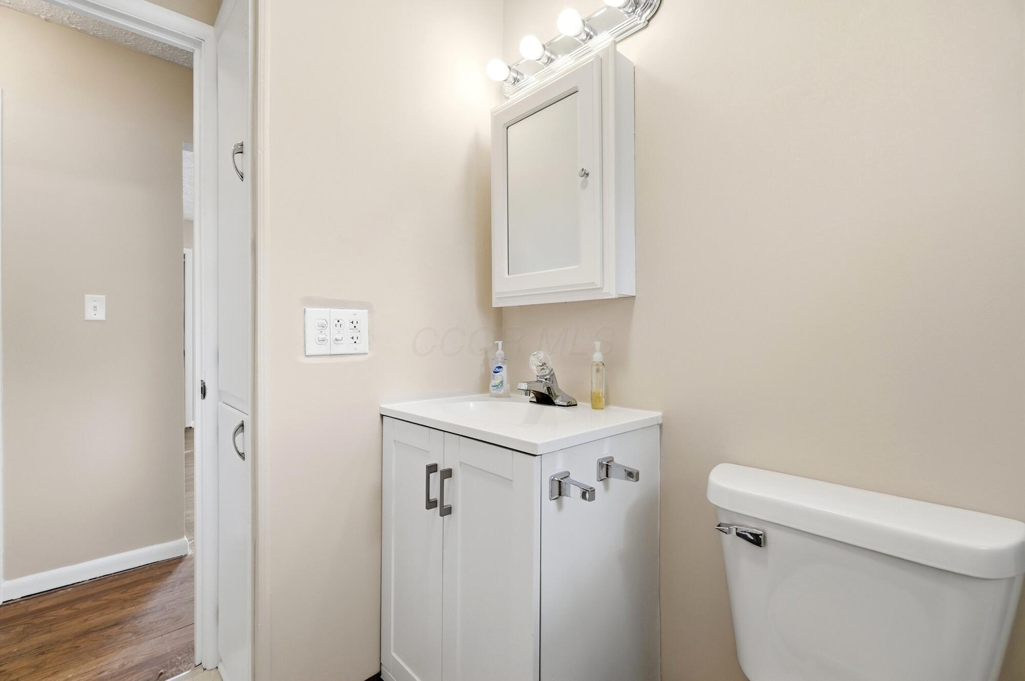 2189 Safford Avenue Property Photo 19