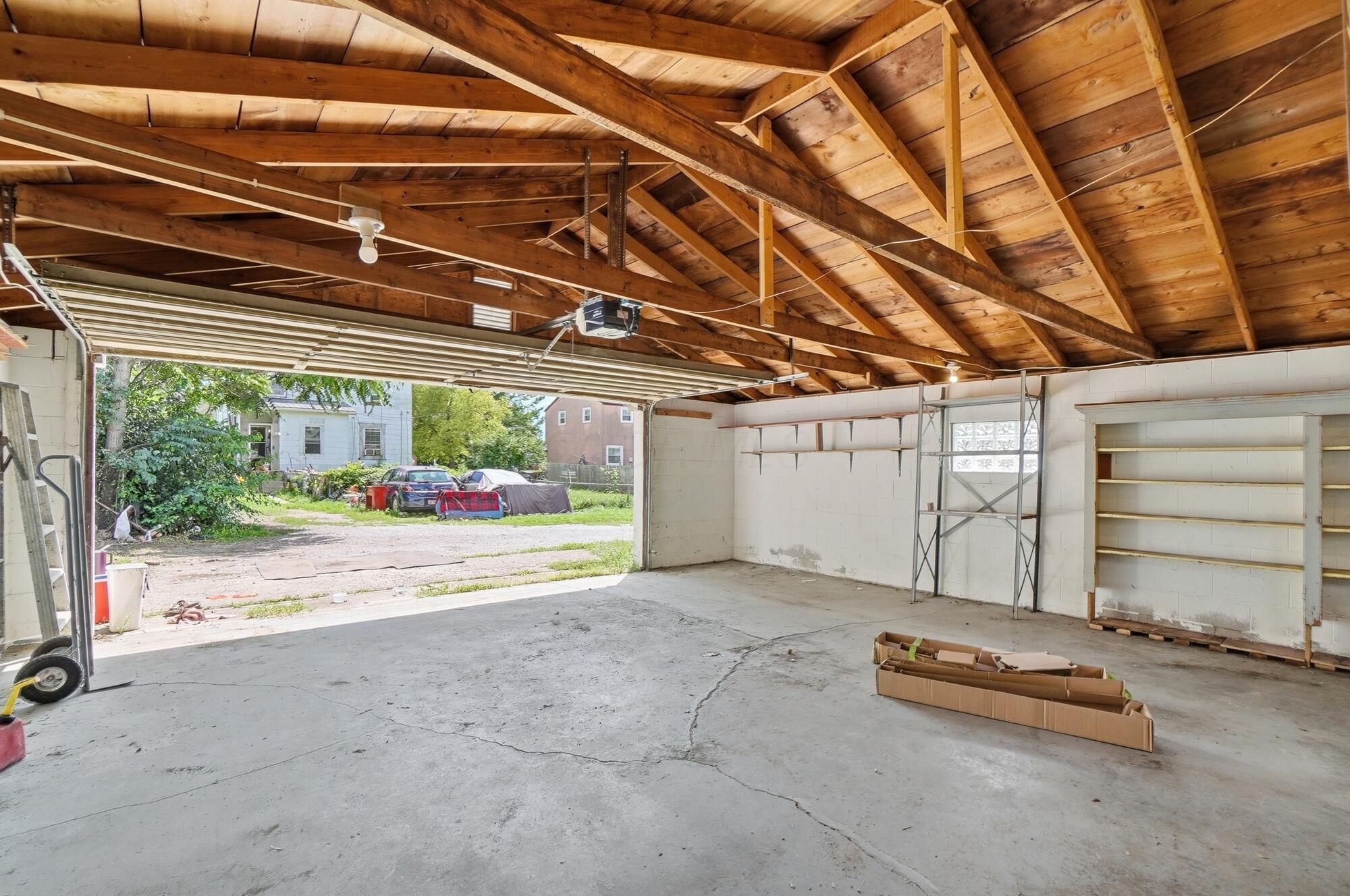 2189 Safford Avenue Property Photo 28