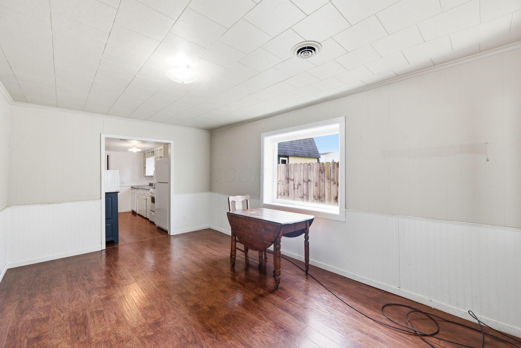 190 Boone Avenue Property Photo 8