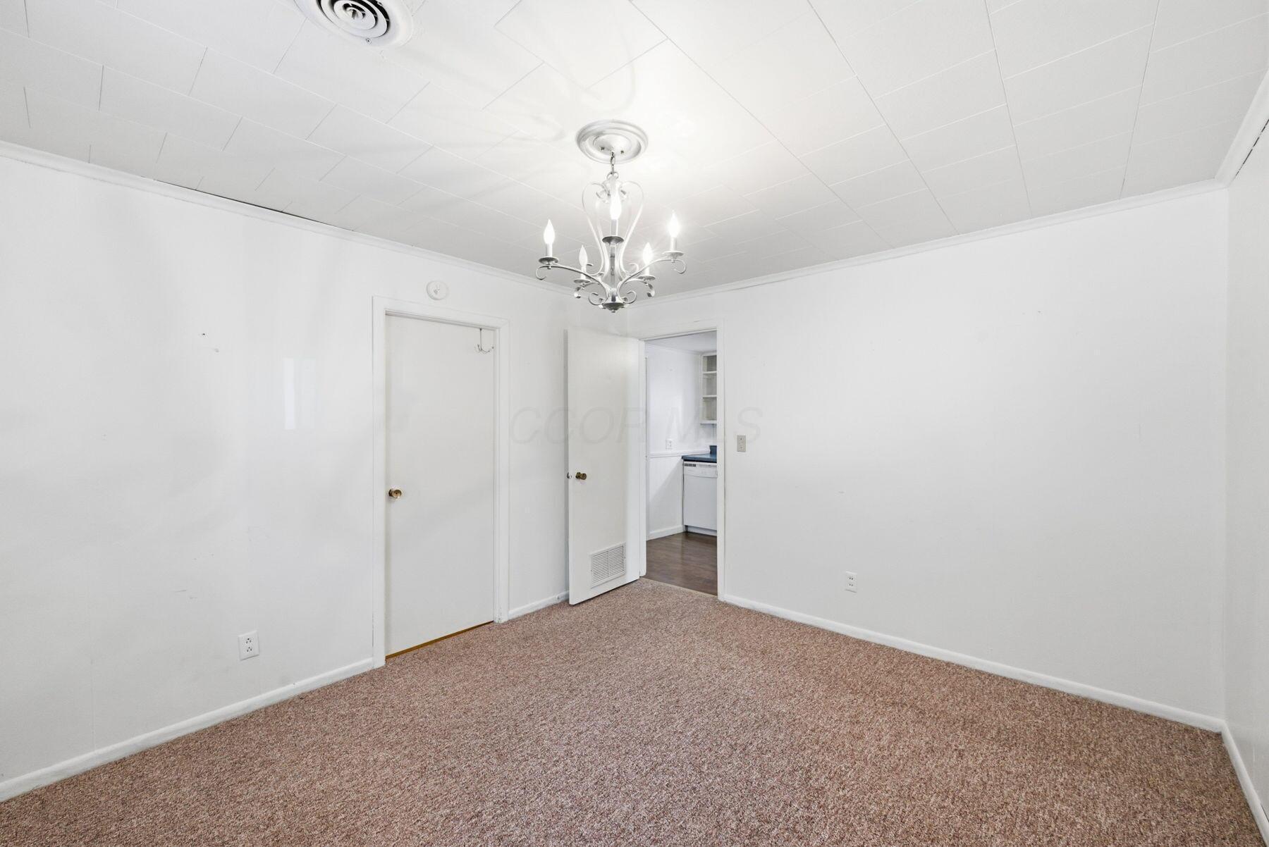 190 Boone Avenue Property Photo 22