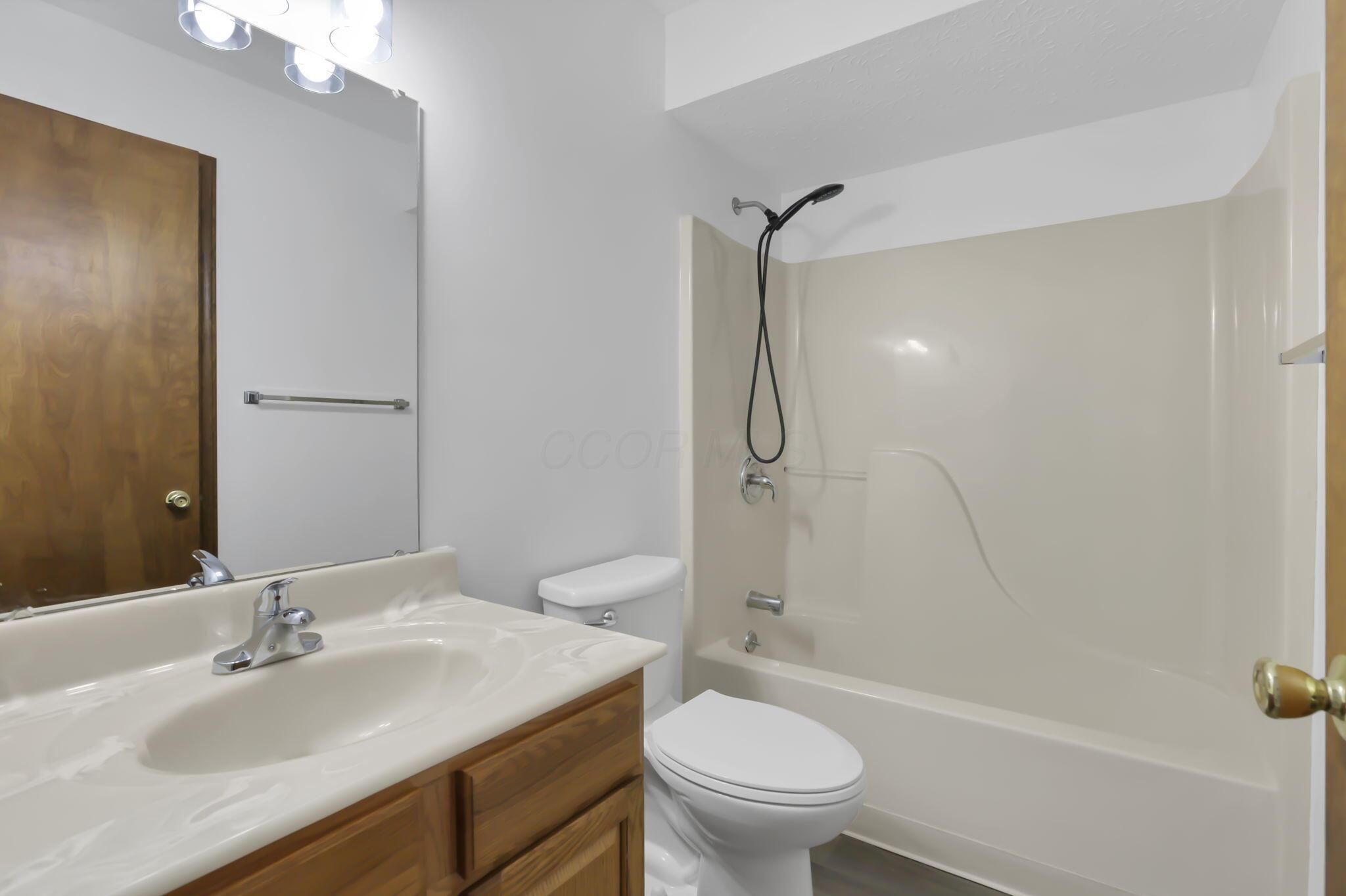 935 Reese Avenue Property Photo 39