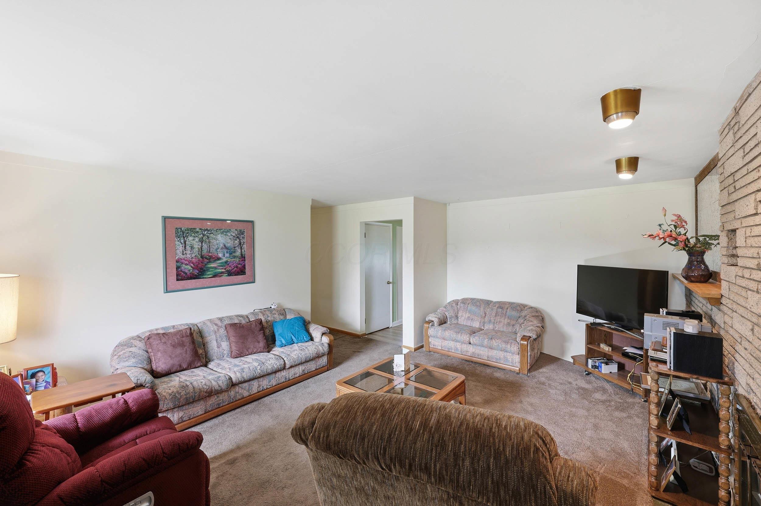 1437 Cunard Road Property Photo 5