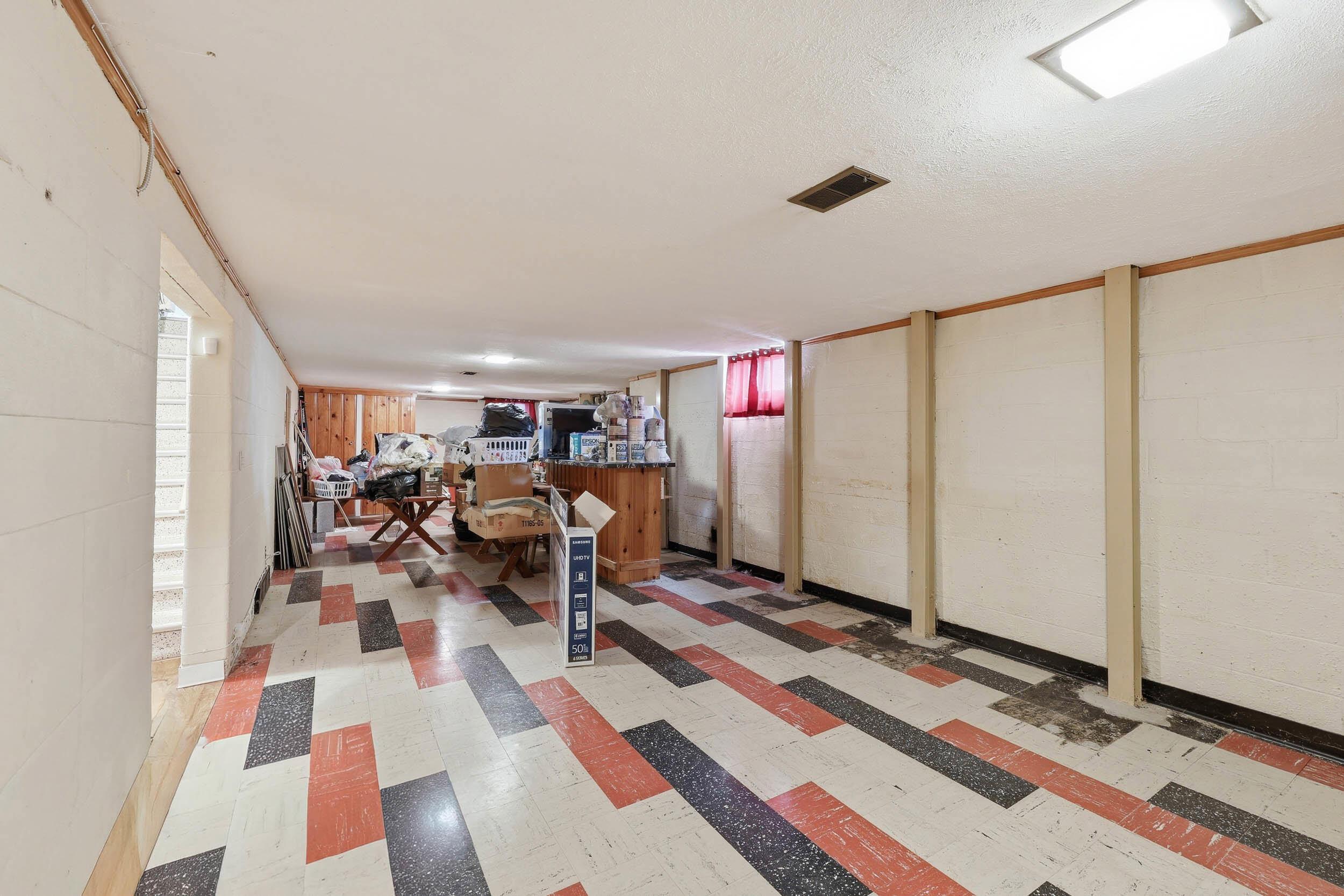 1437 Cunard Road Property Photo 17