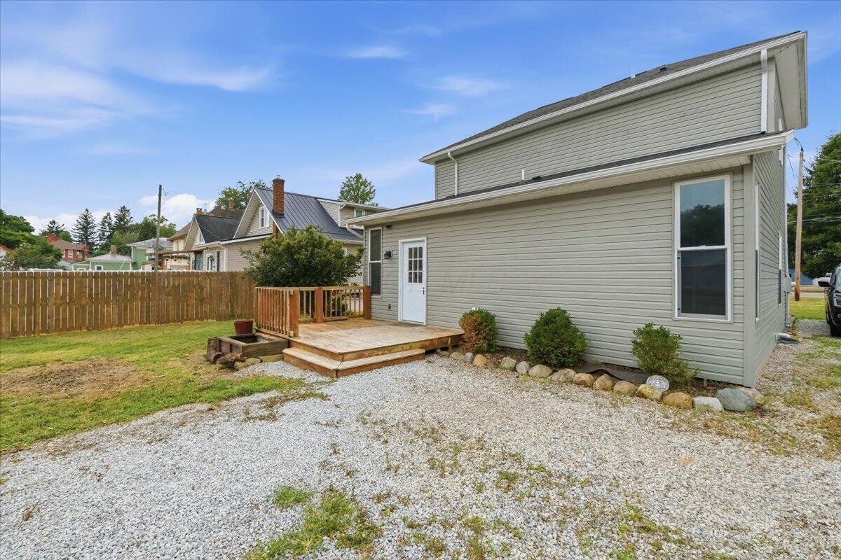 244 Newark Road Property Photo 4