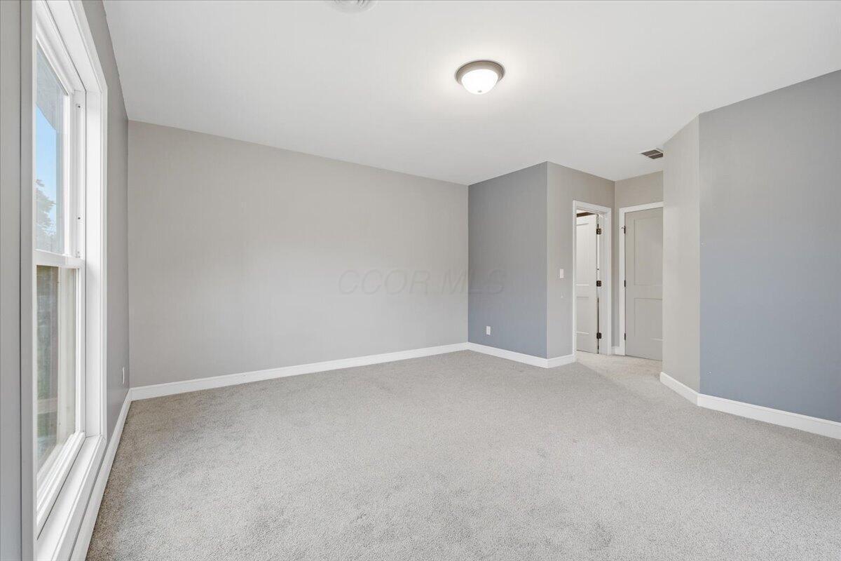 244 Newark Road Property Photo 31