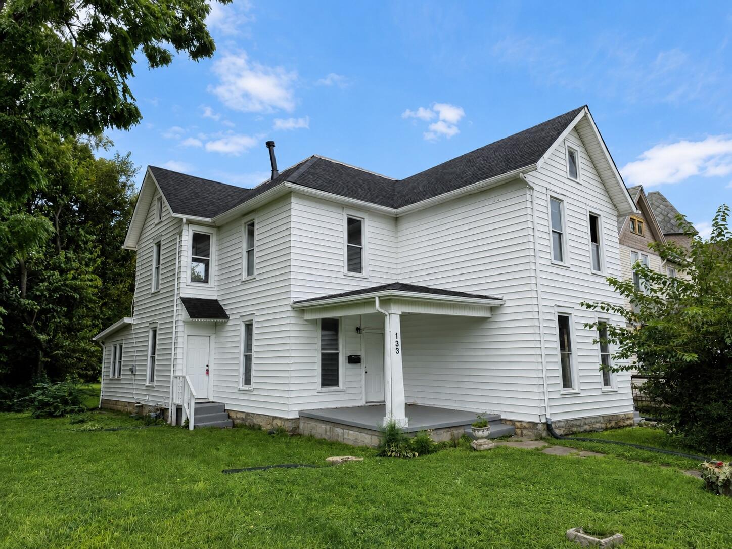 131 E Southern Avenue Property Photo 1