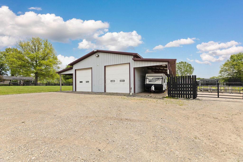 9317 Johnstown-alexandria Road Property Photo 5