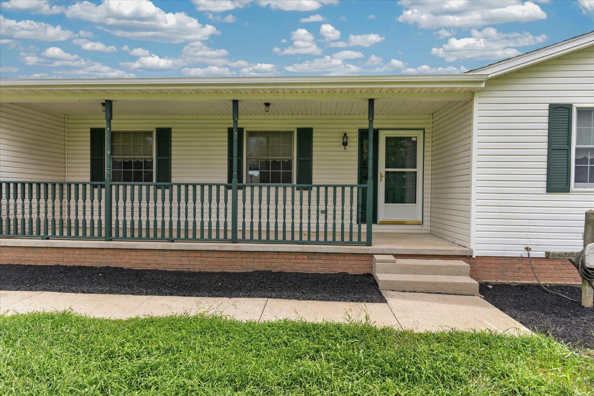 310 Hiatt Road Property Photo 6