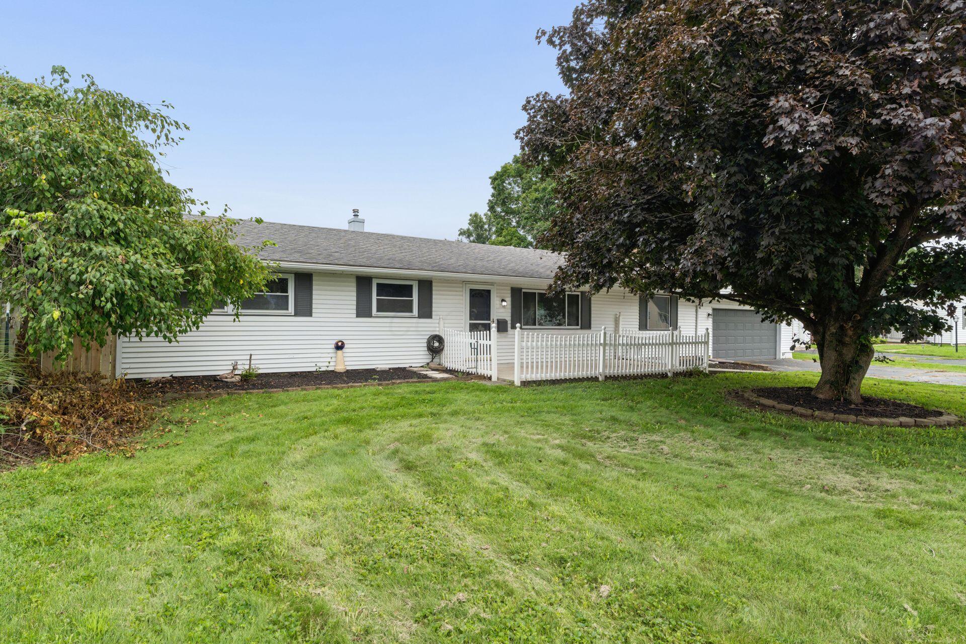 250 Gladys Avenue Property Photo