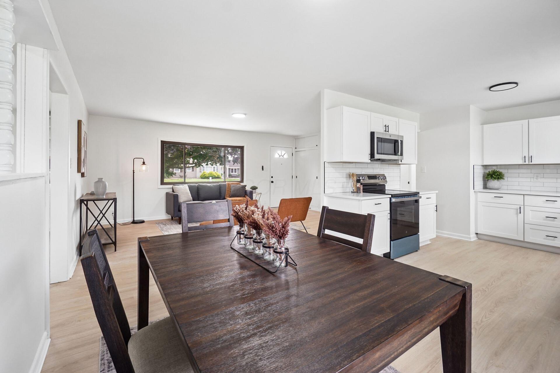 250 Gladys Avenue Property Photo 6