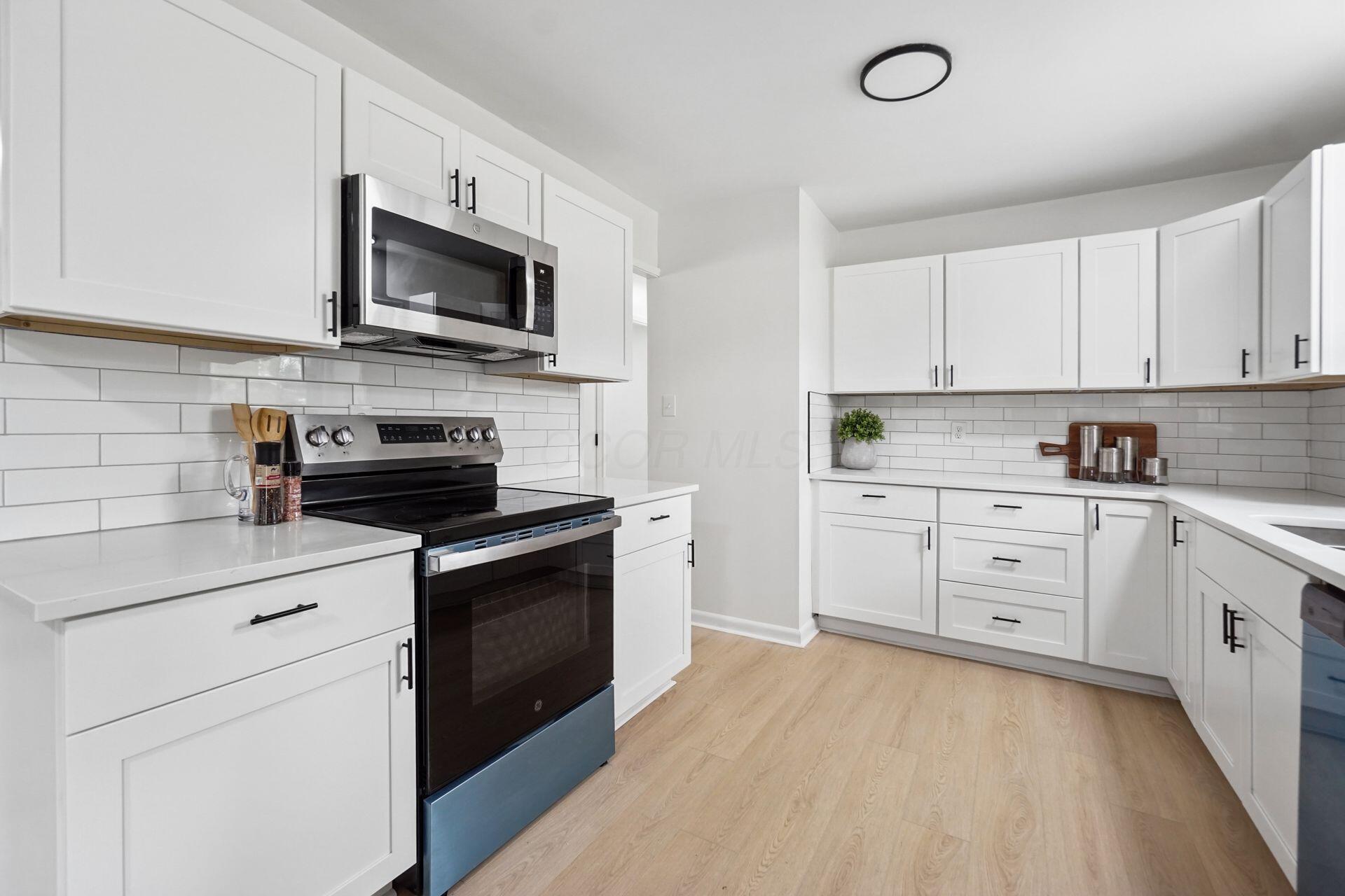 250 Gladys Avenue Property Photo 7