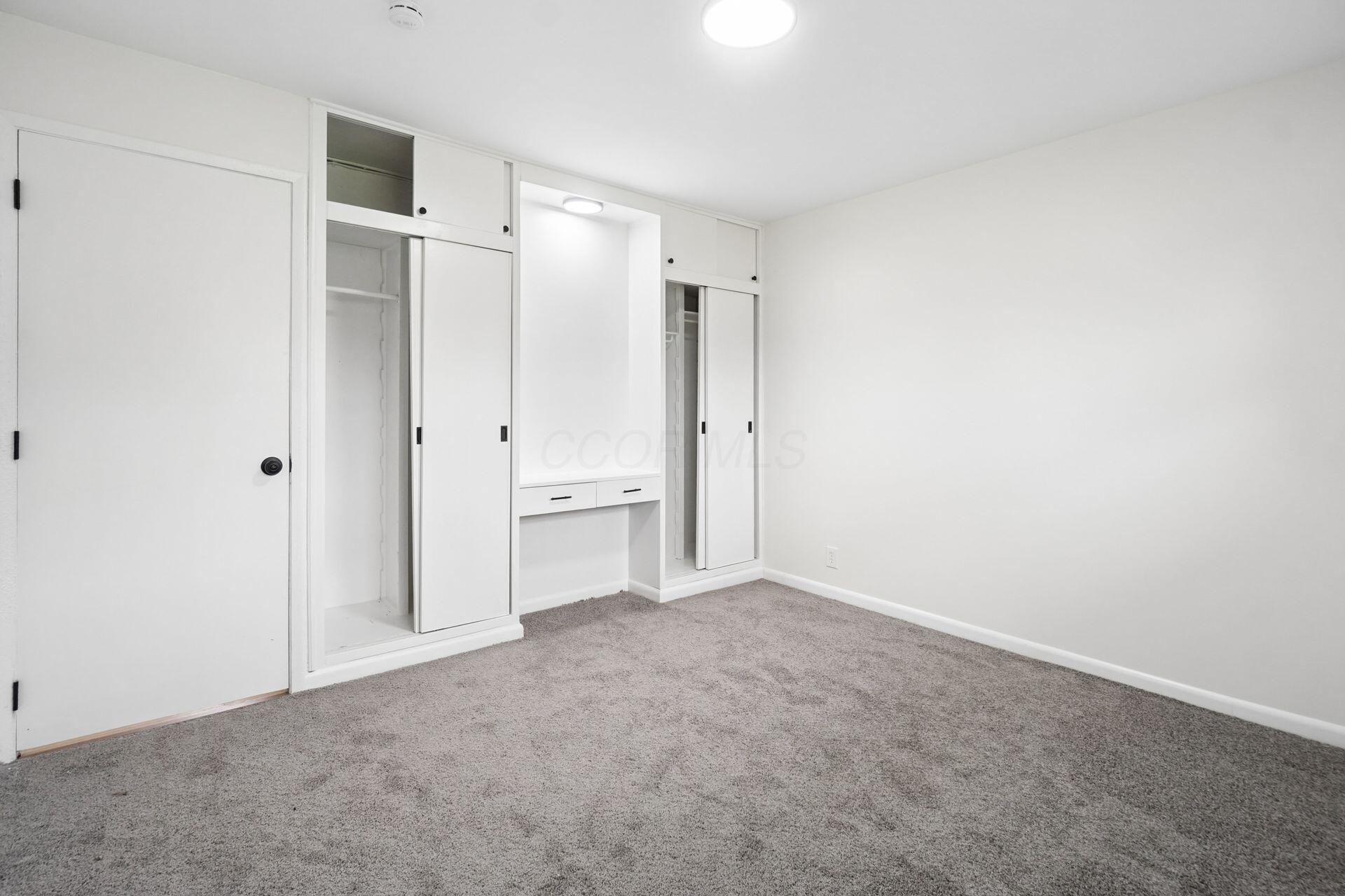 250 Gladys Avenue Property Photo 20