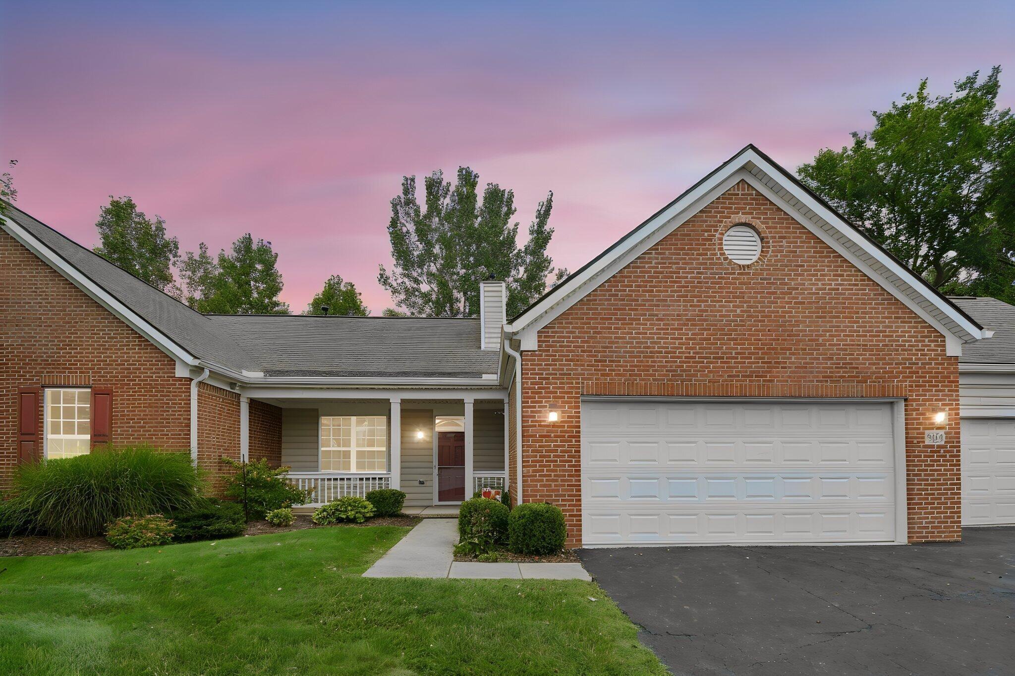 5880 Hickory Brook Way Property Photo 2