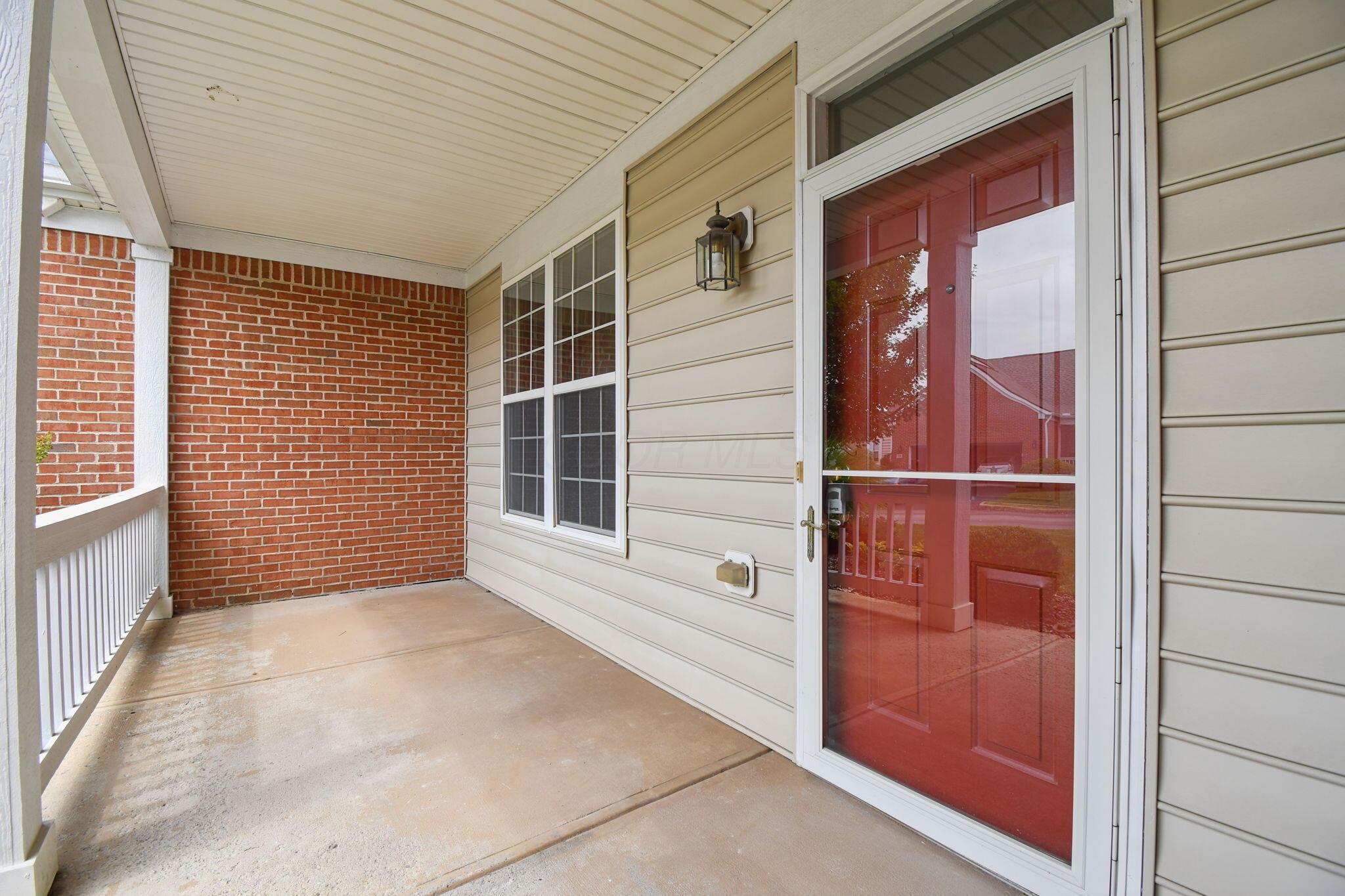 5880 Hickory Brook Way Property Photo 3