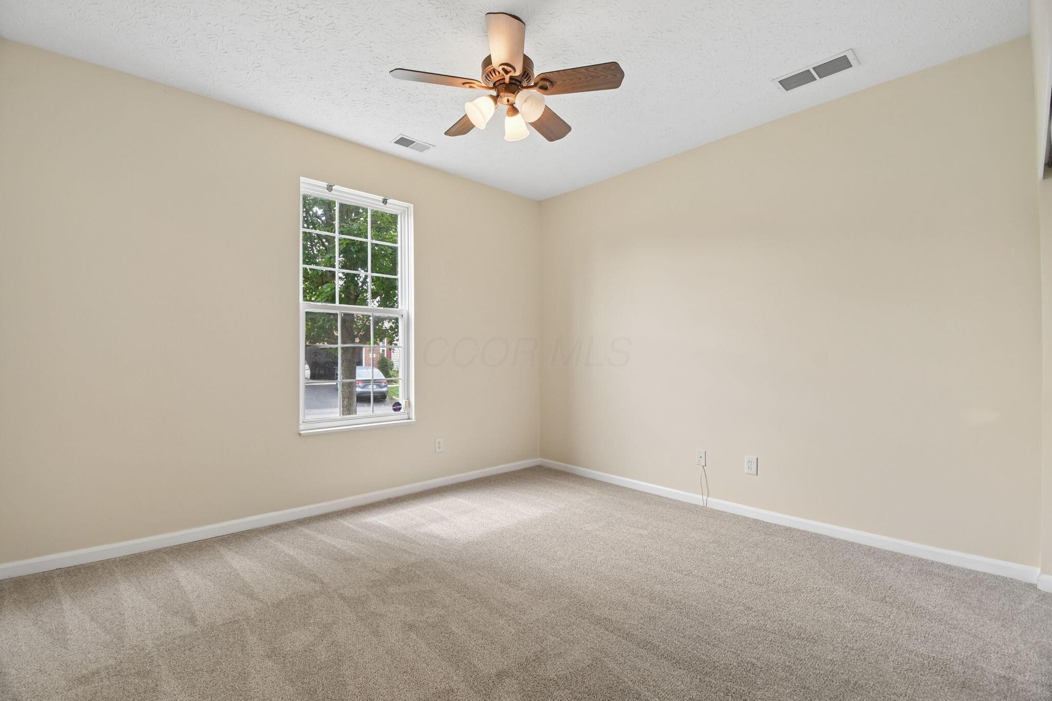 5880 Hickory Brook Way Property Photo 14