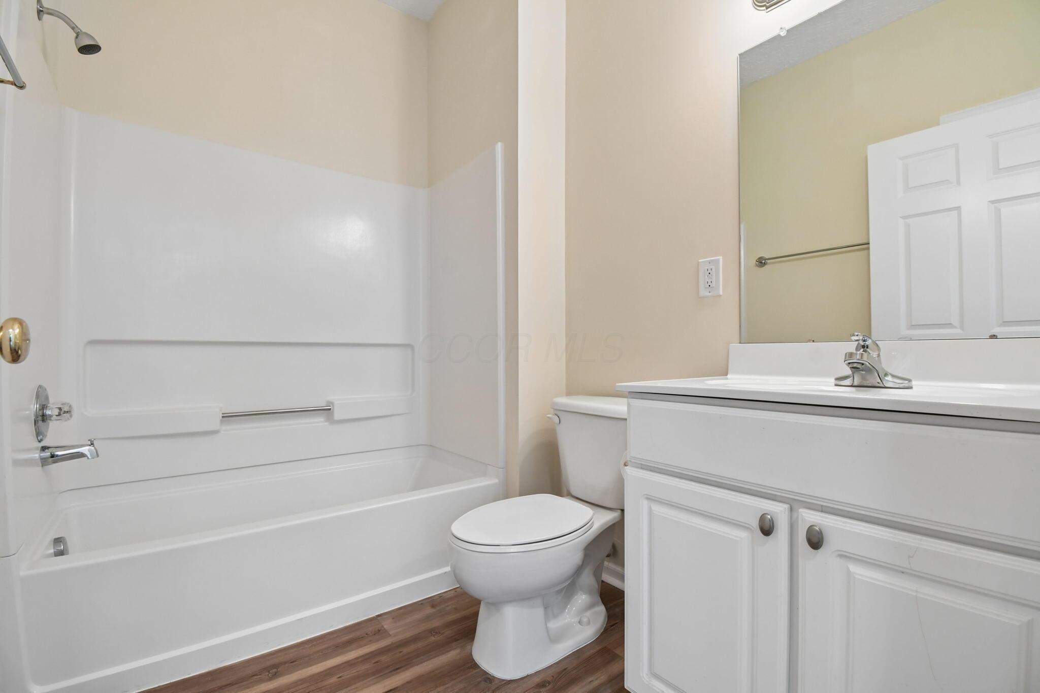 5880 Hickory Brook Way Property Photo 15