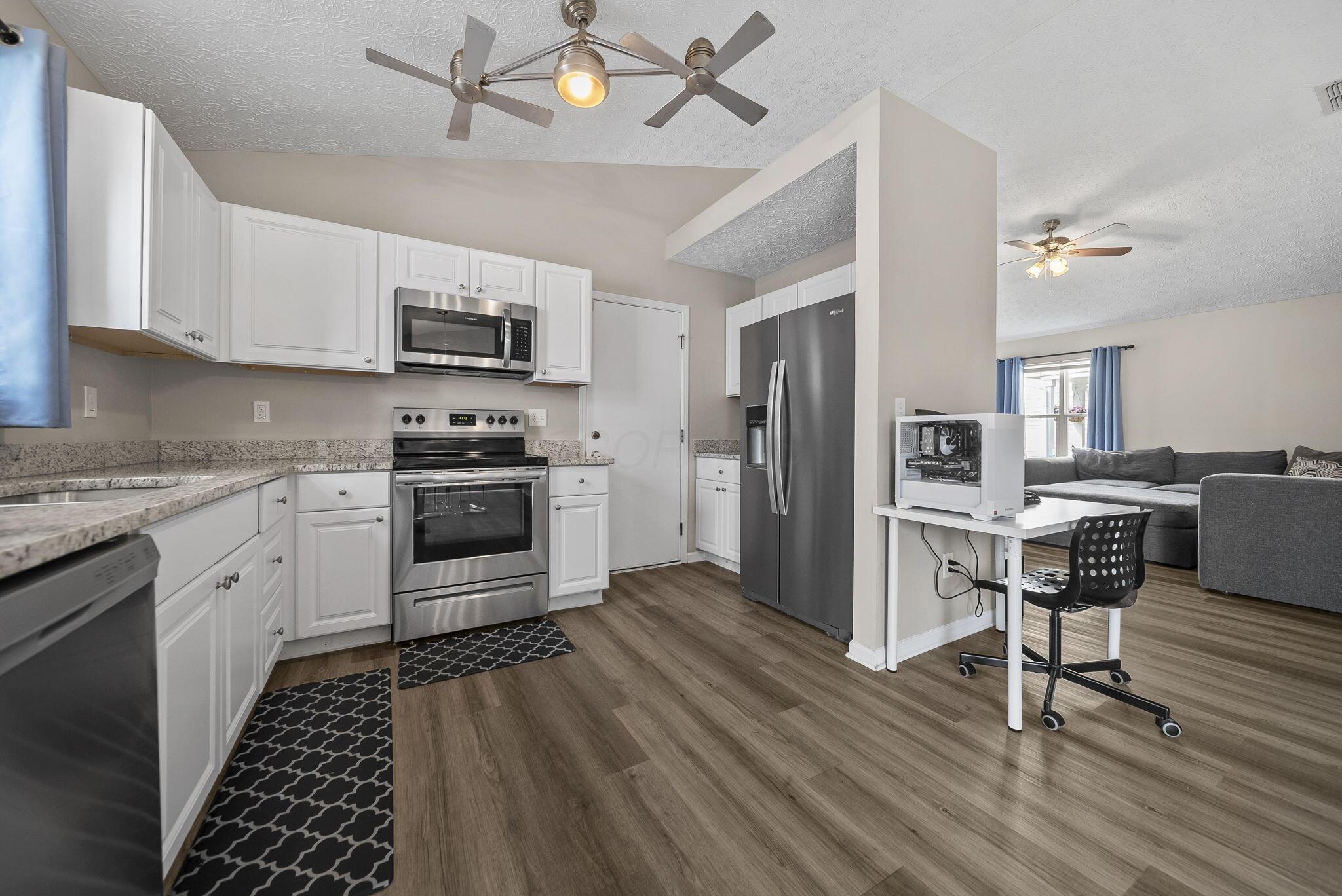 3938 Genteel Drive Property Photo 11