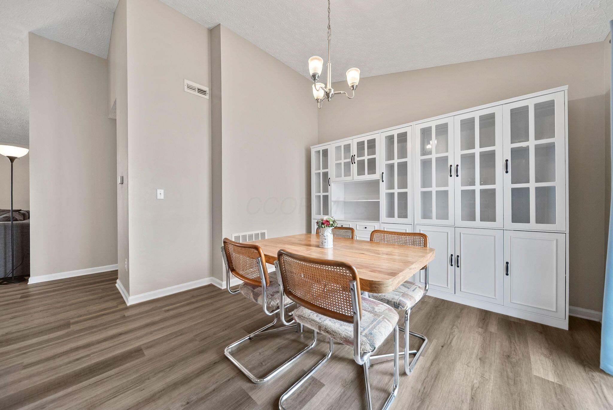 3938 Genteel Drive Property Photo 15