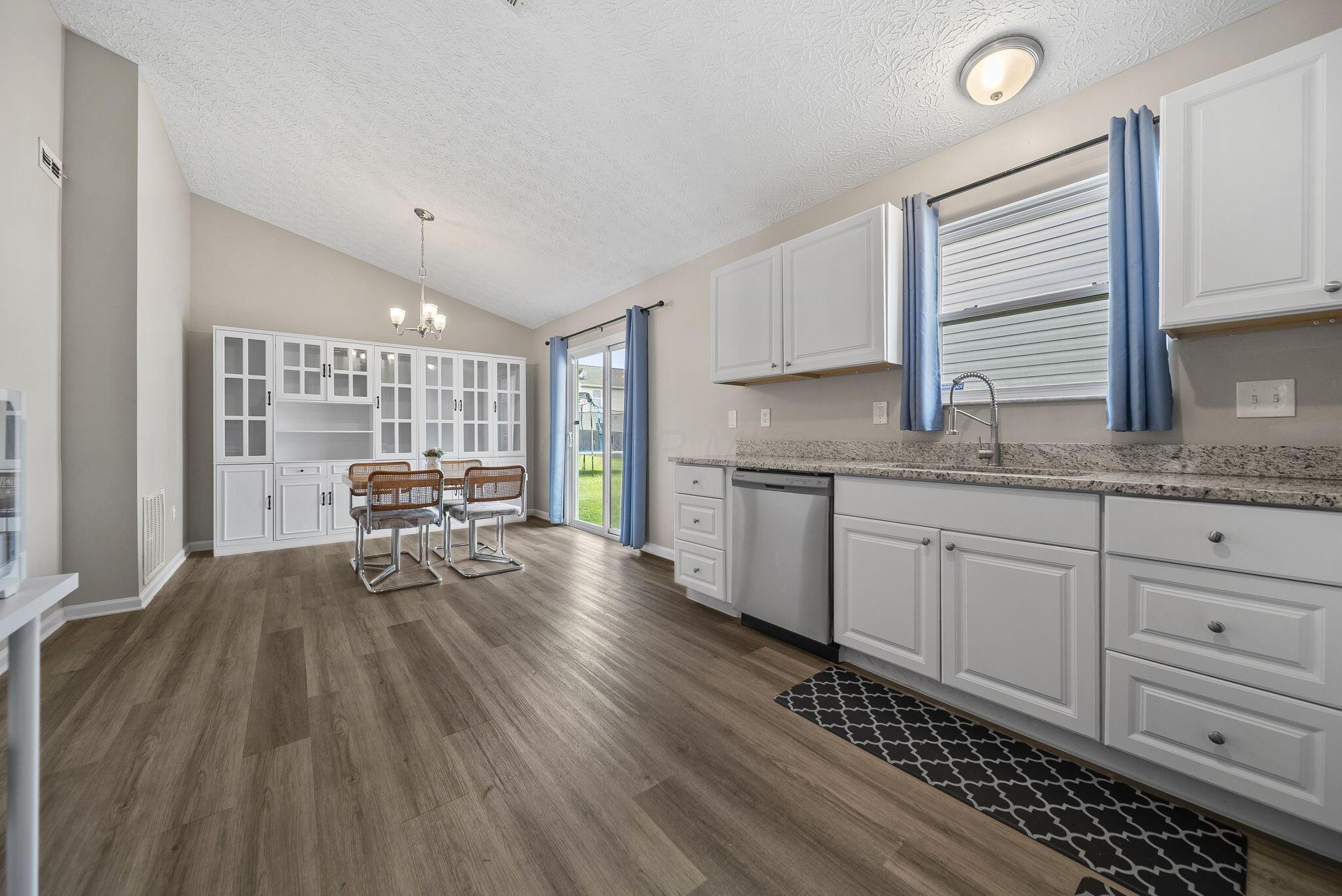 3938 Genteel Drive Property Photo 16
