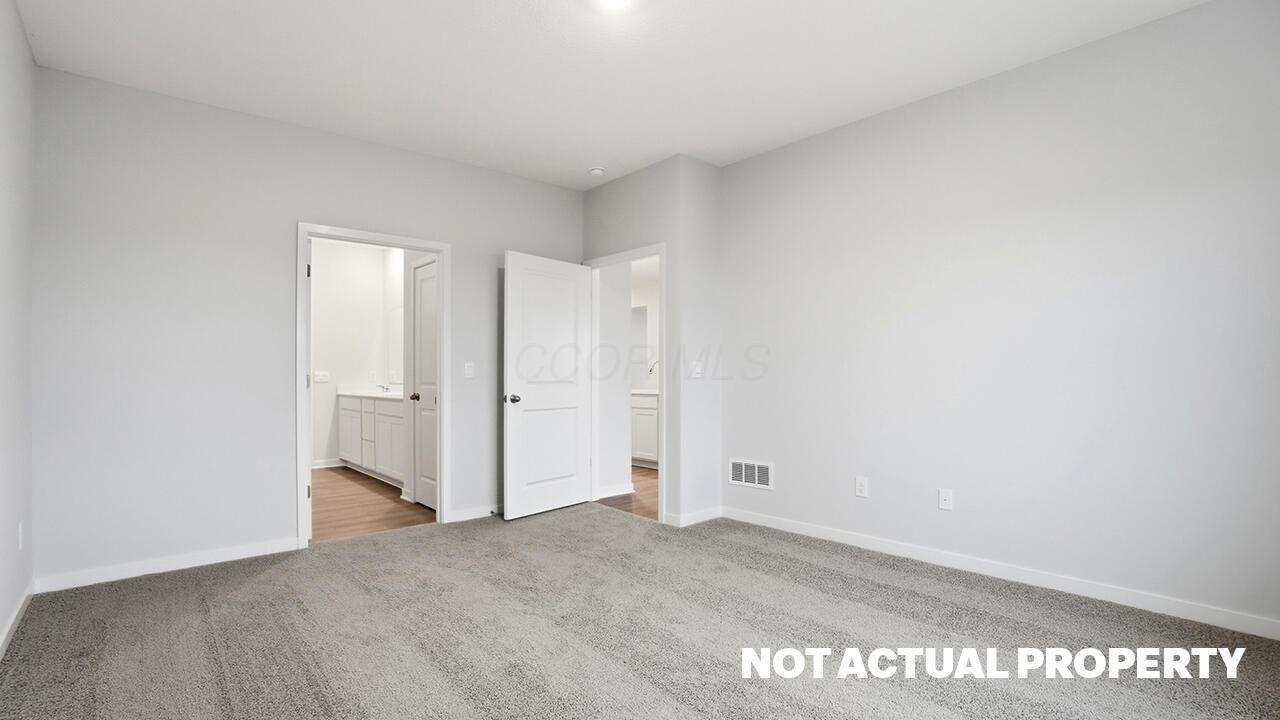 104 Fippenny Place Property Photo 11