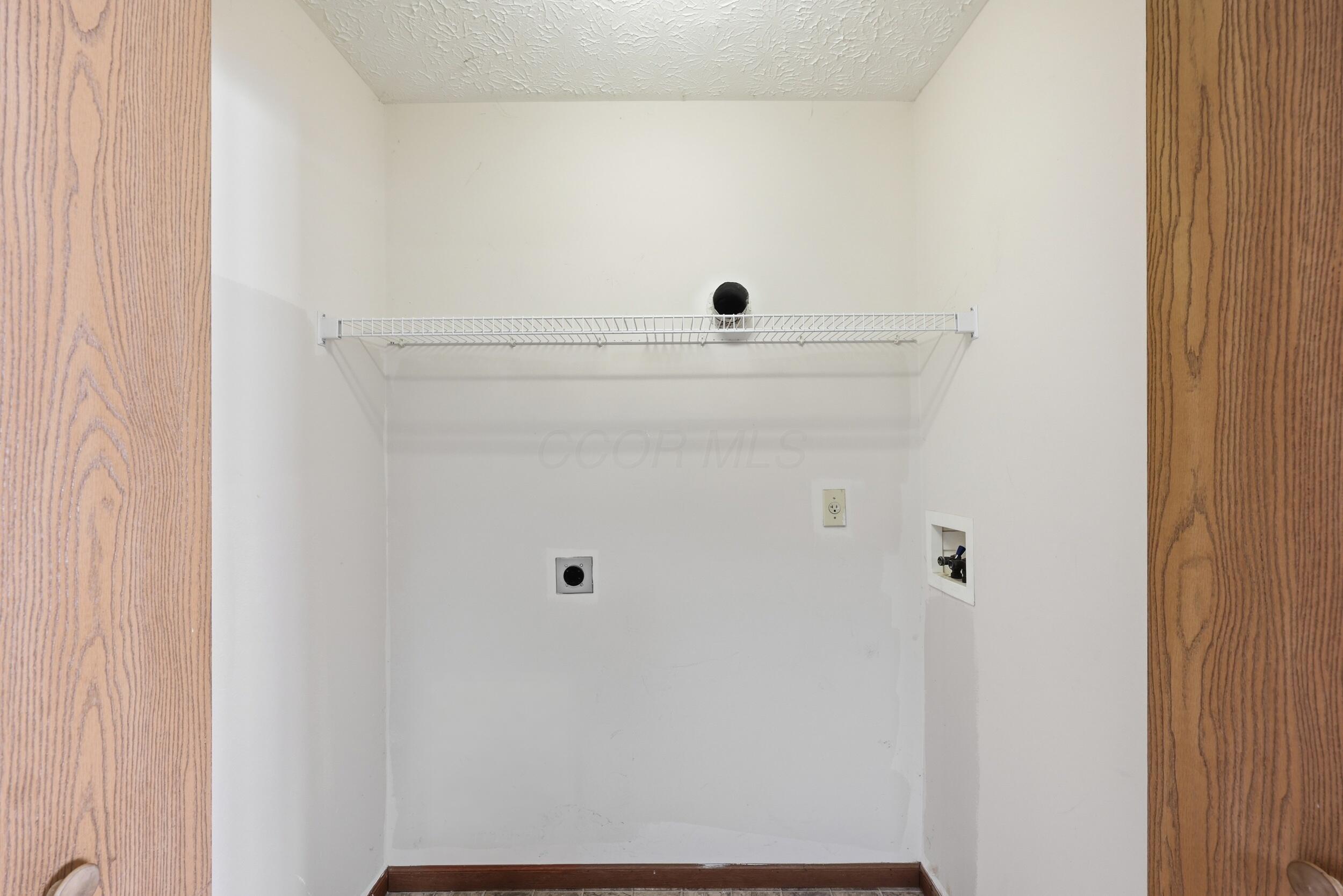 5561 Cedar Spring Property Photo 9