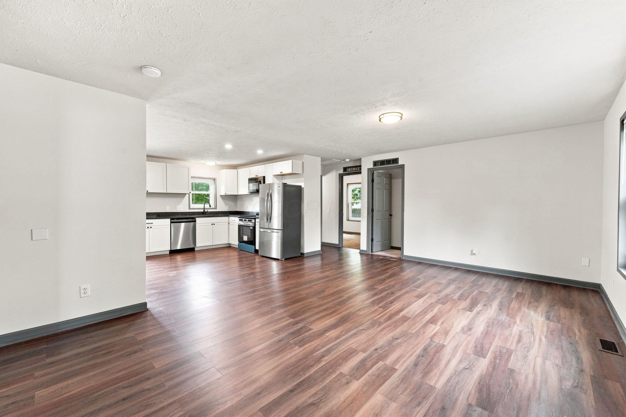 3659 Central Avenue Property Photo 6