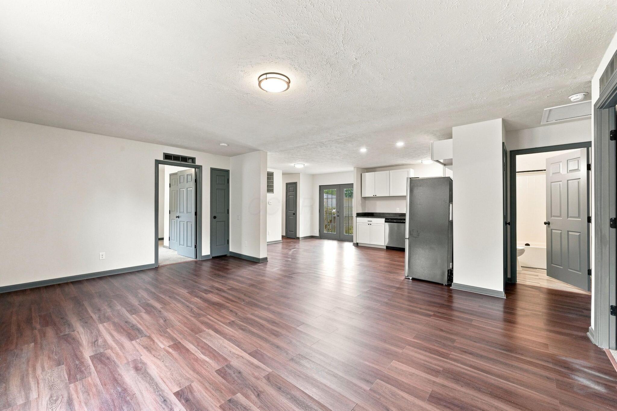 3659 Central Avenue Property Photo 7