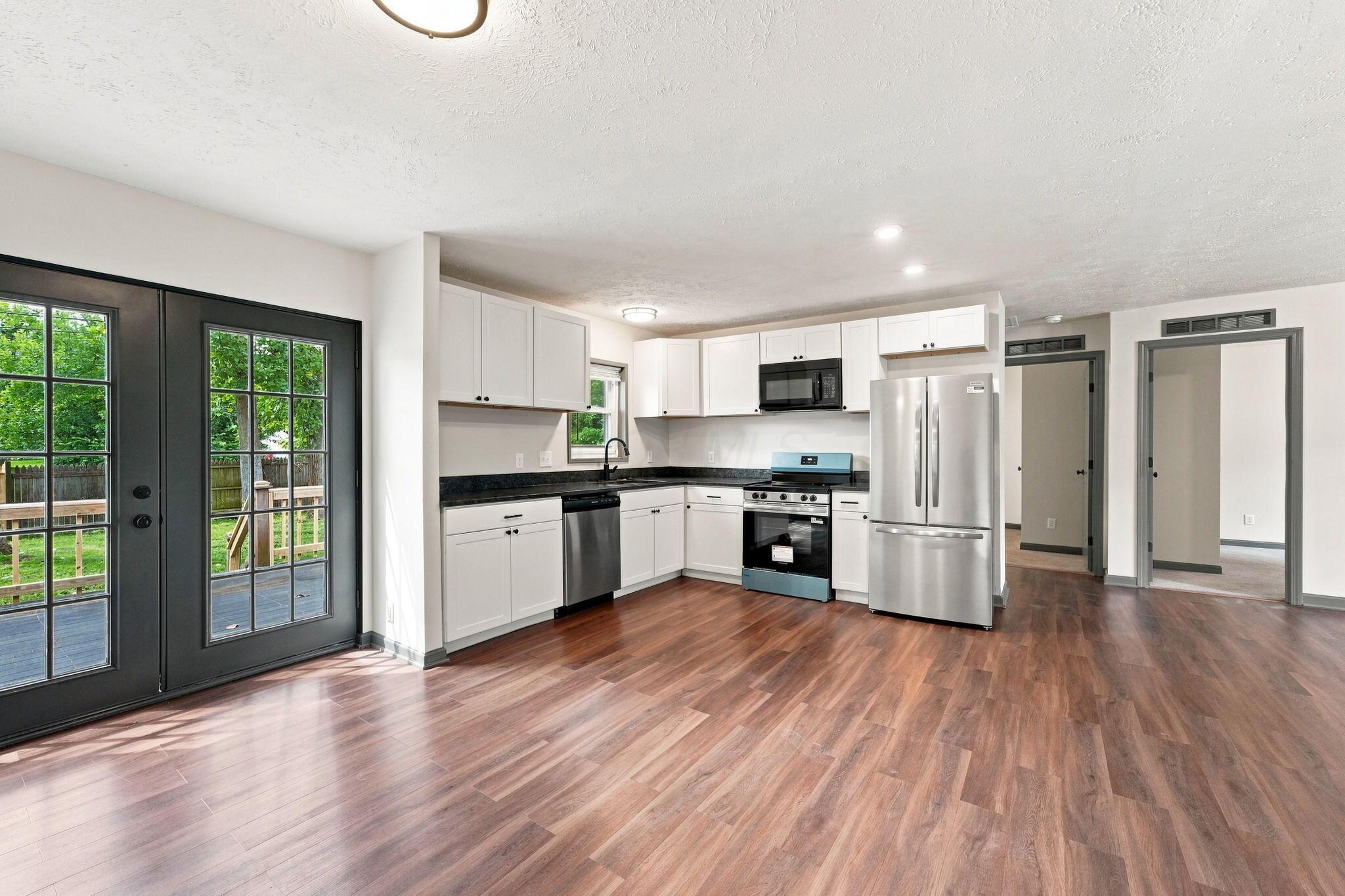 3659 Central Avenue Property Photo 10