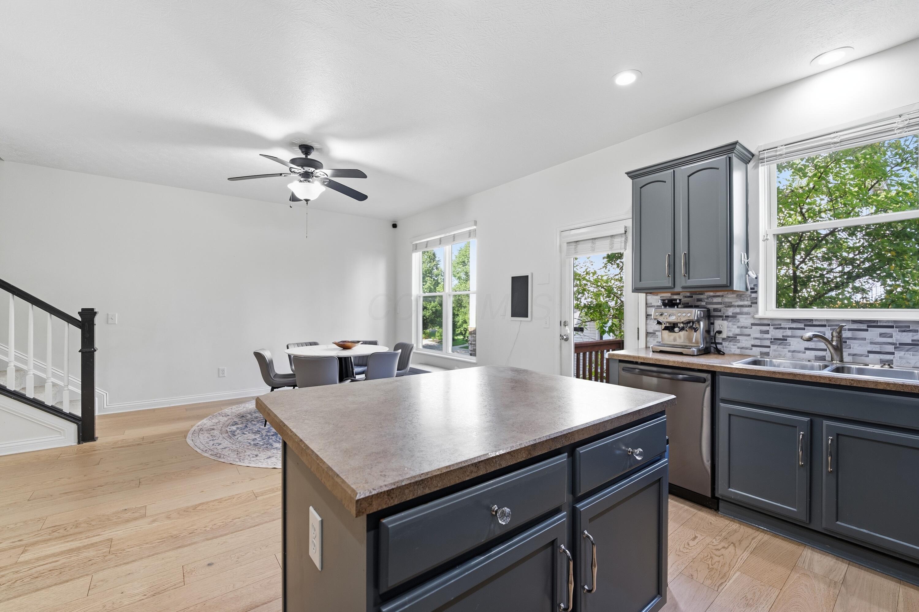 2842 Acarie Drive Property Photo 10