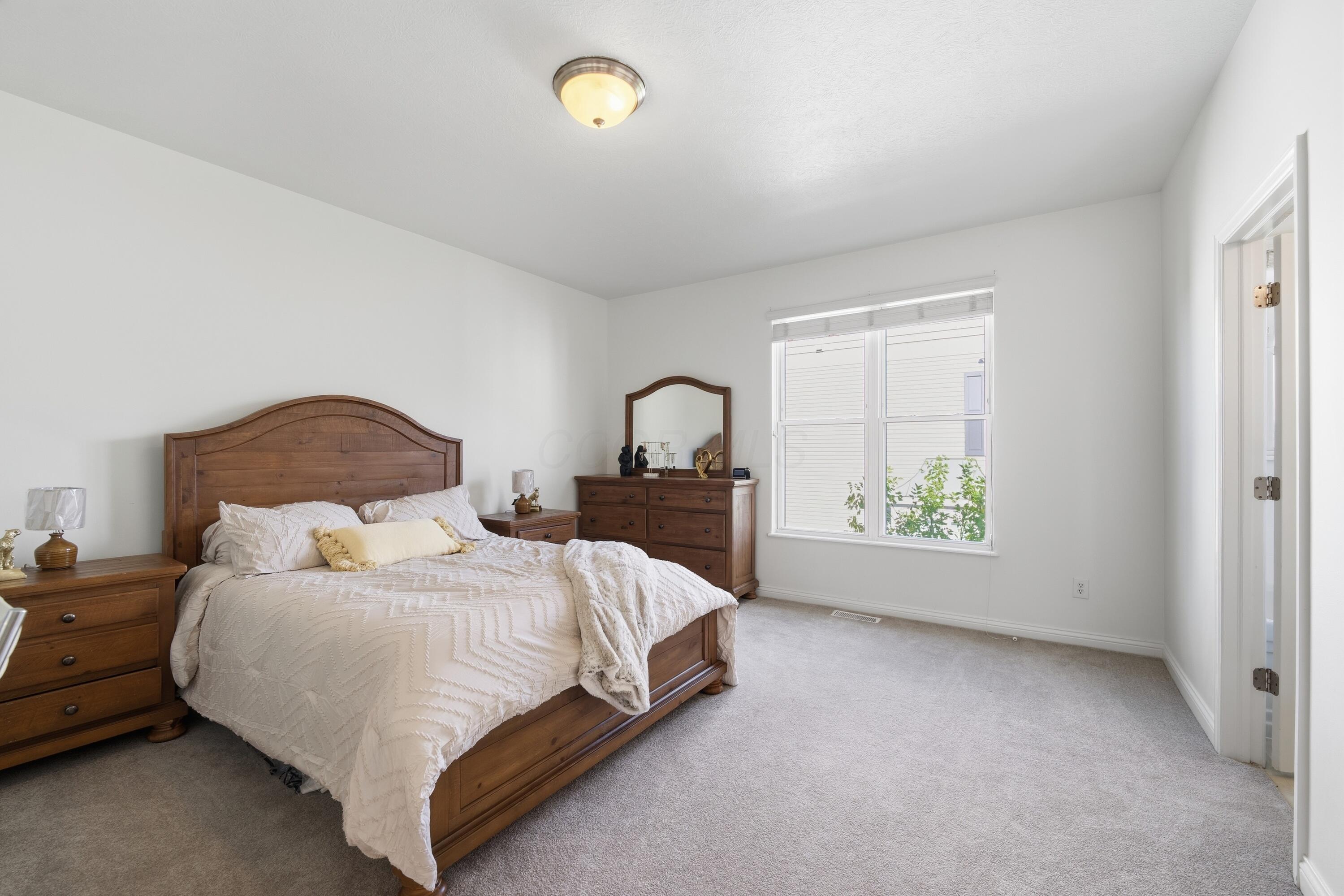 2842 Acarie Drive Property Photo 15