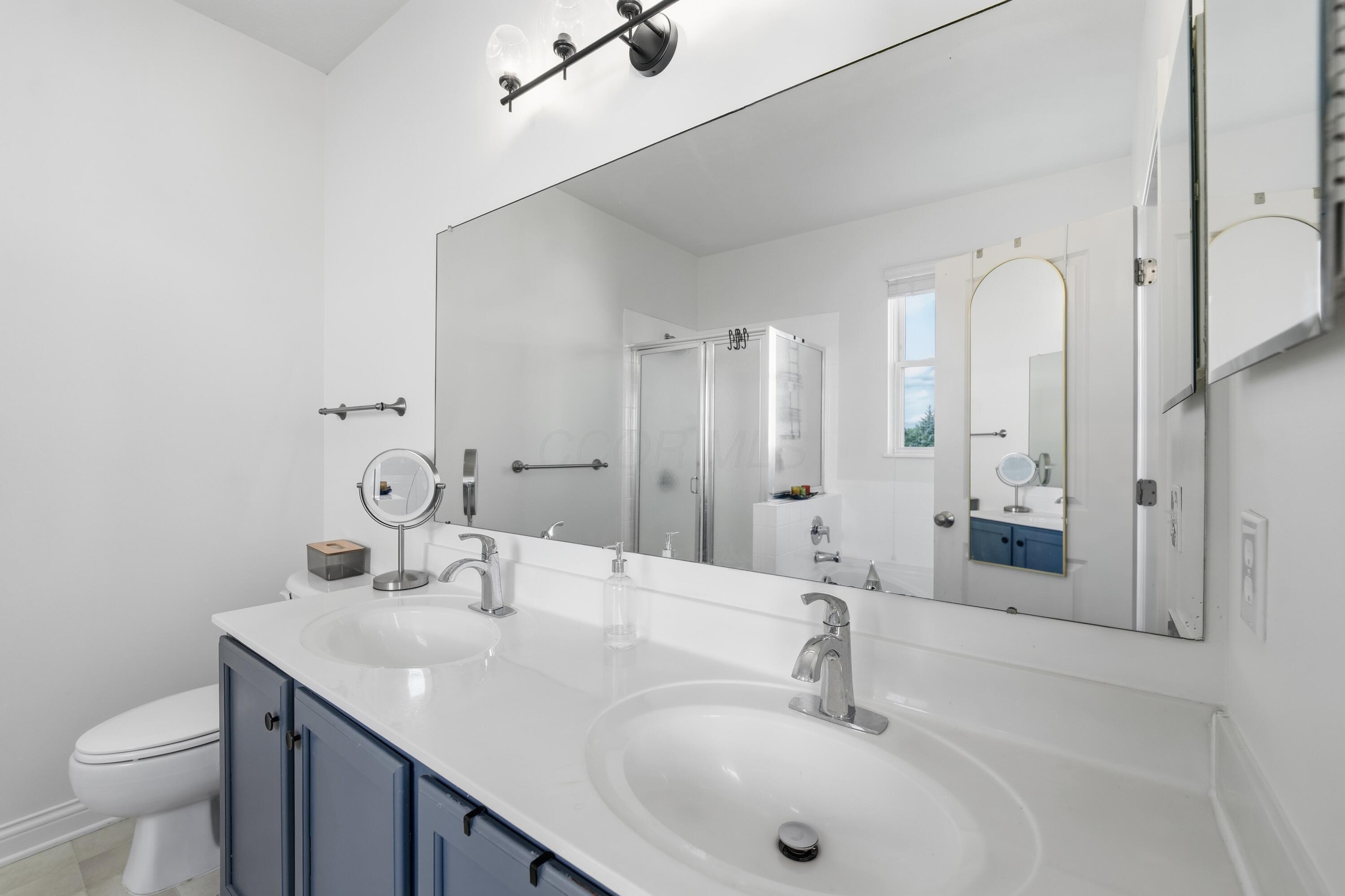 2842 Acarie Drive Property Photo 23