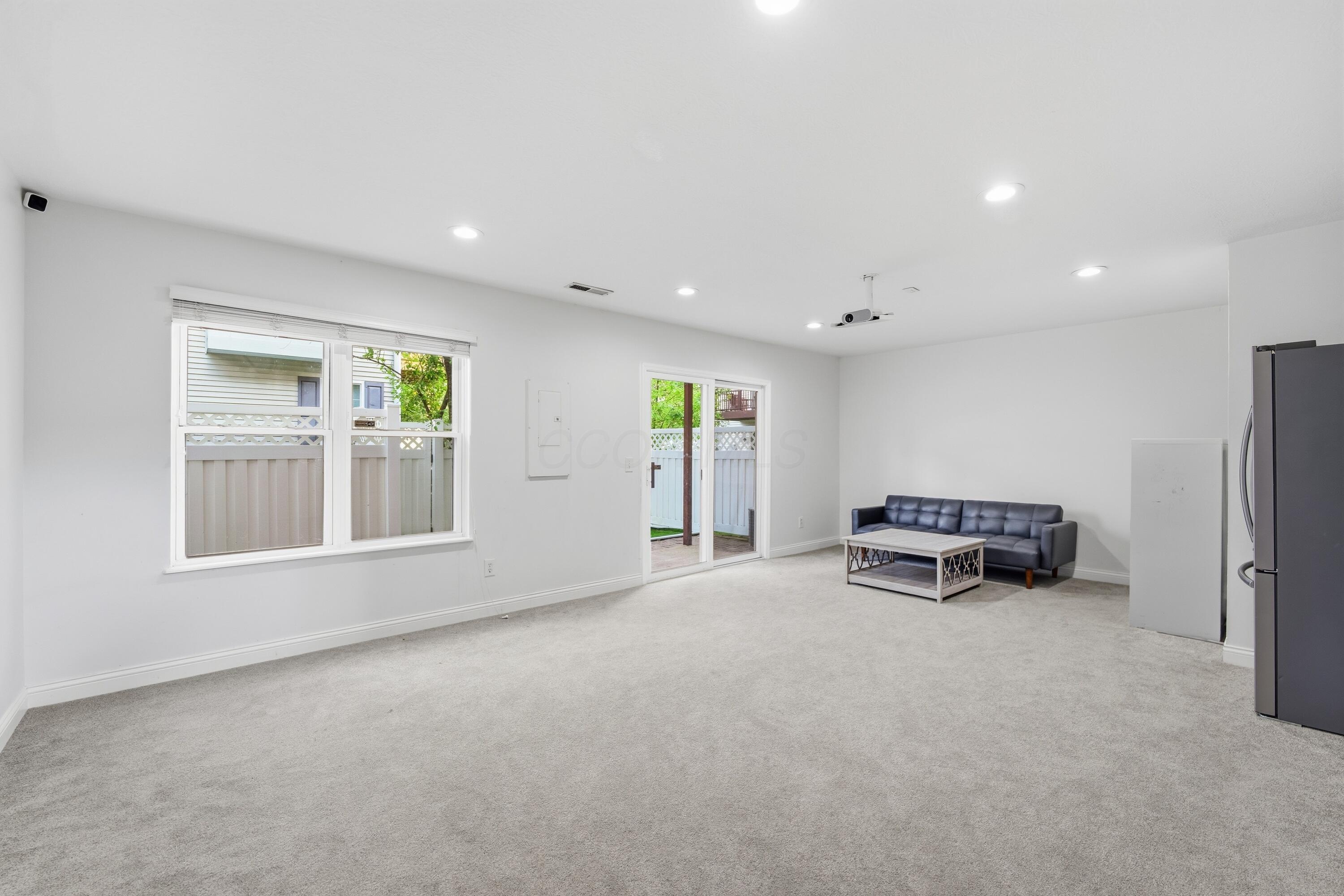 2842 Acarie Drive Property Photo 28