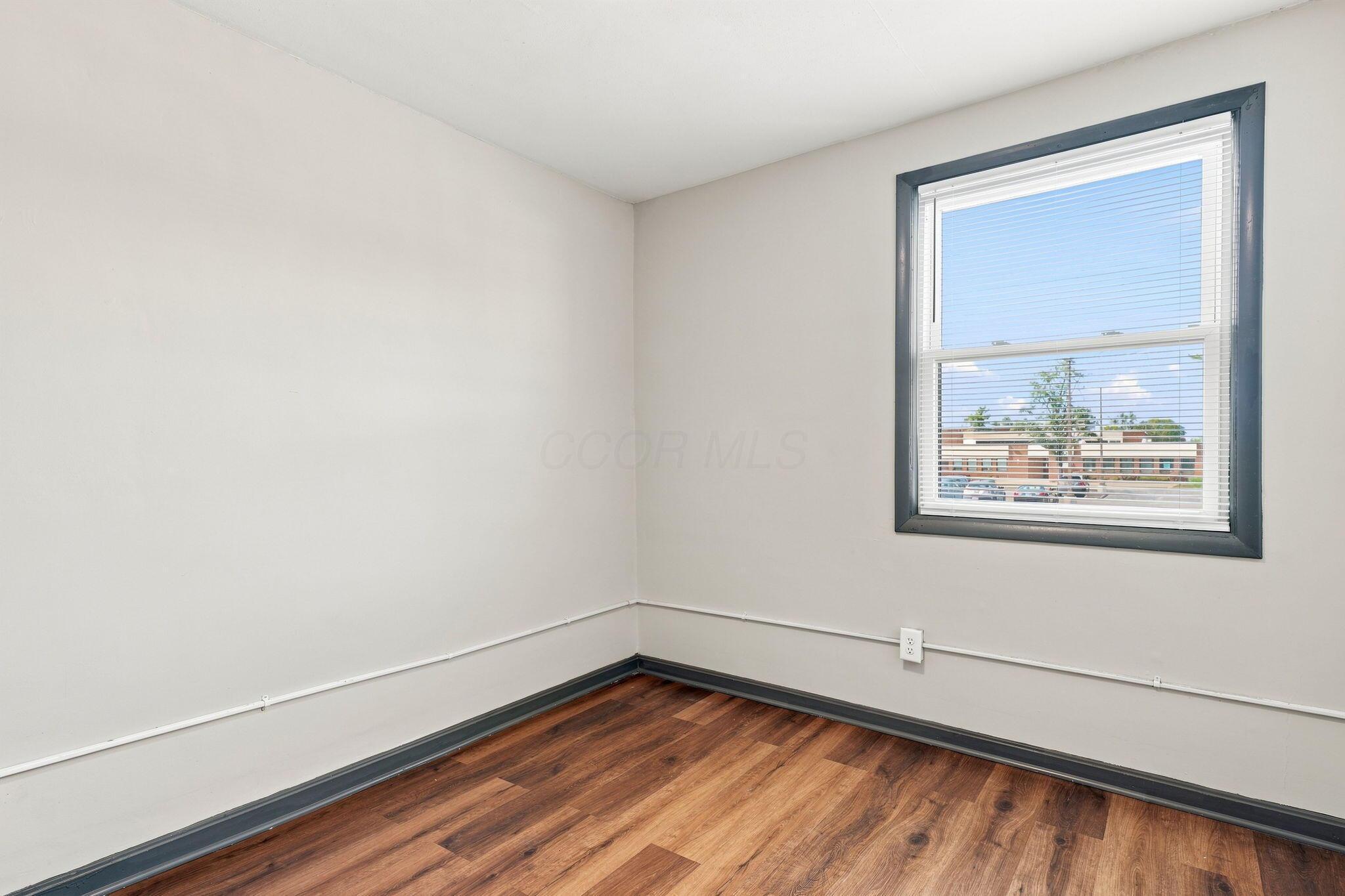 249 S Central Avenue Property Photo 25