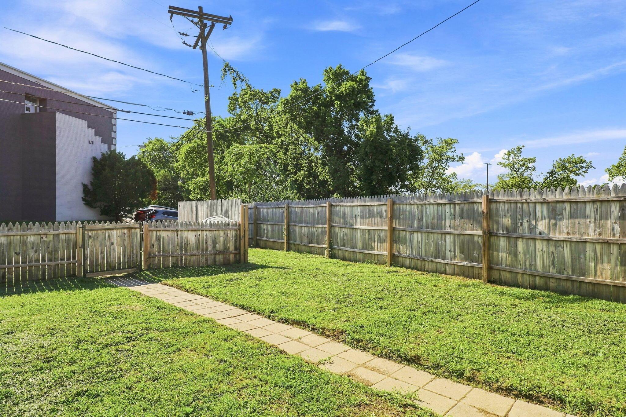 249 S Central Avenue Property Photo 33