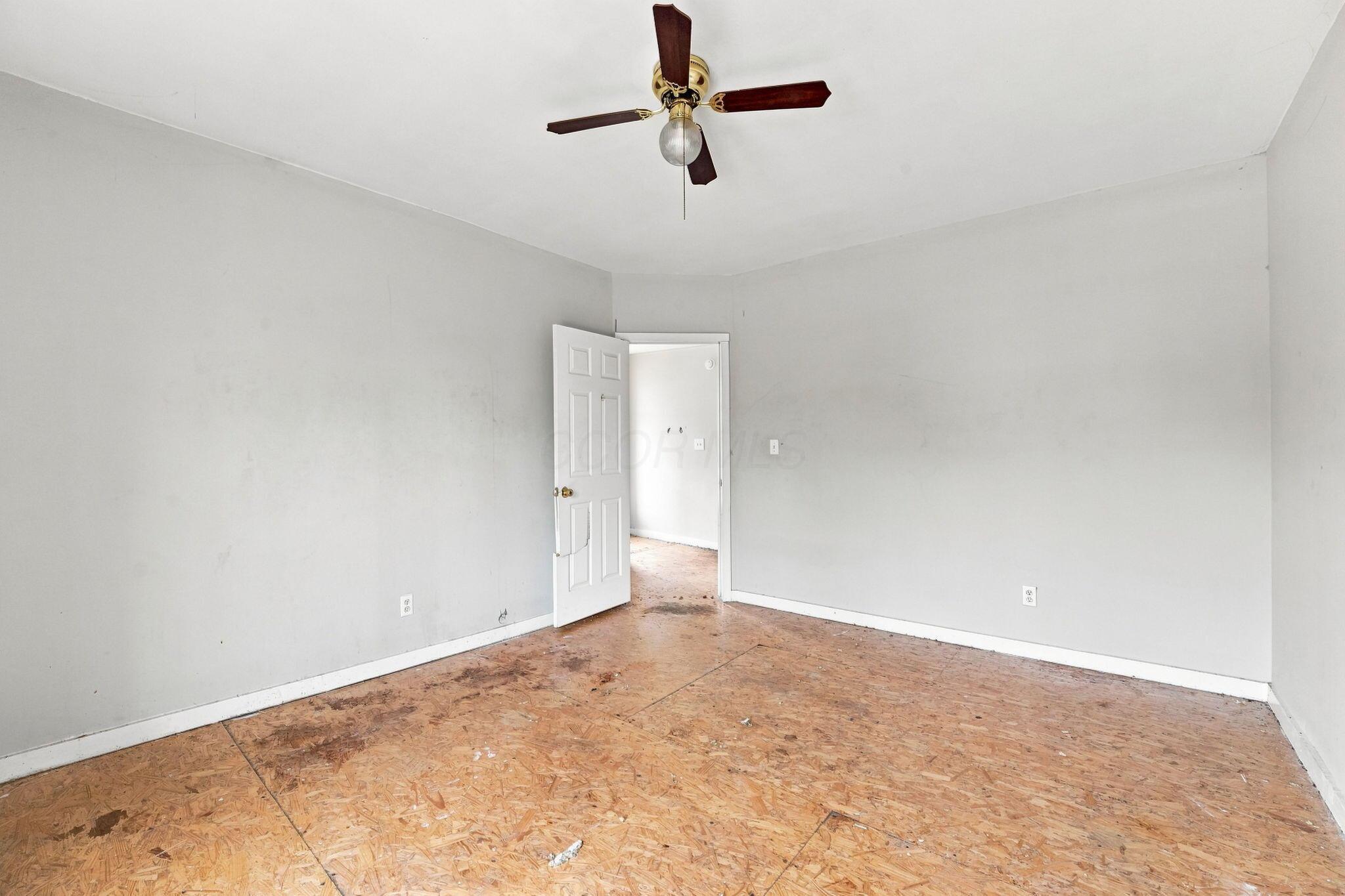 879 Sullivant Avenue Property Photo 21