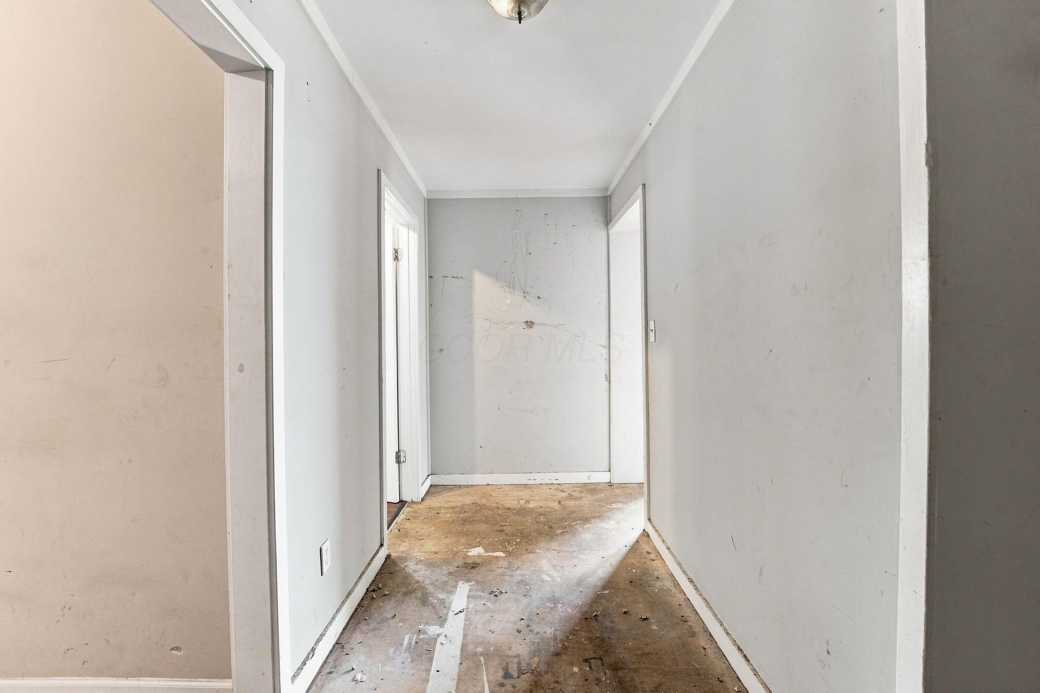 879 Sullivant Avenue Property Photo 28