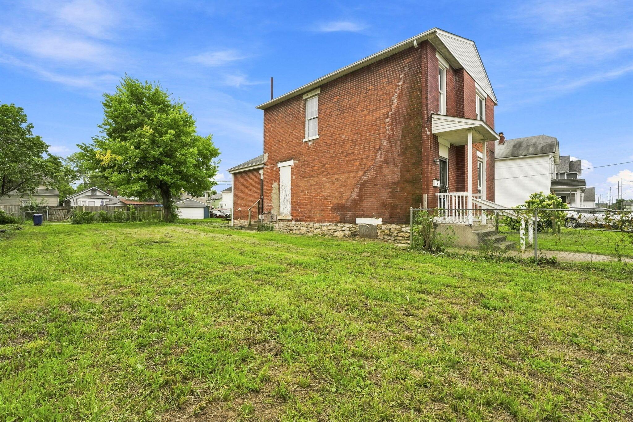 879 Sullivant Avenue Property Photo 29