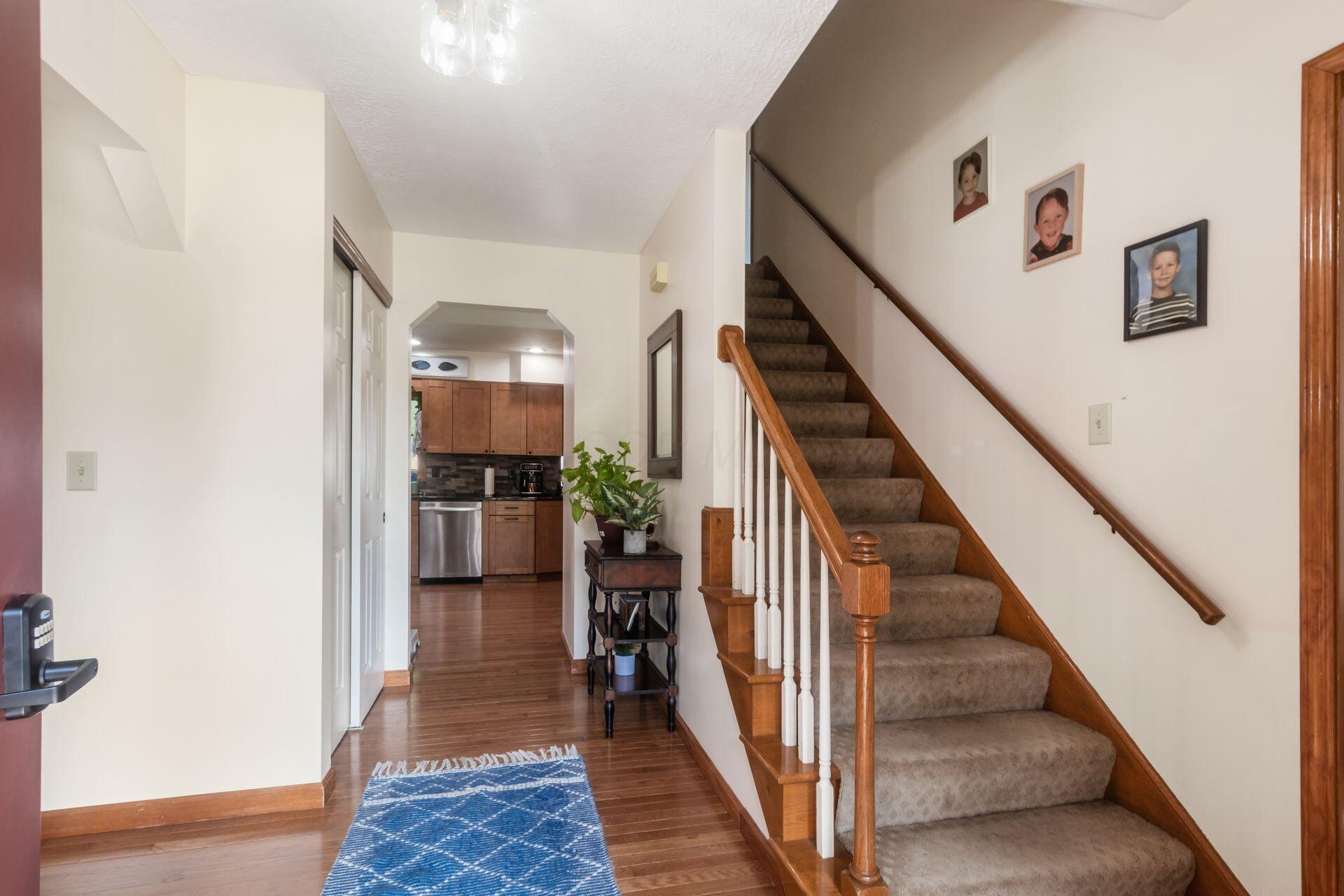12980 Oakmere Drive Property Photo 3